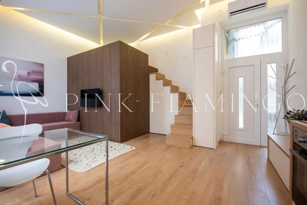 Trendy Loft Home in Center - Pink Flamingo view 5