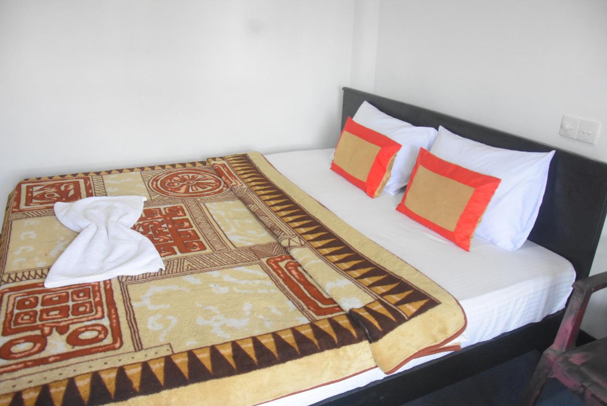 Birds Peak Hotel Nuwaraeliya