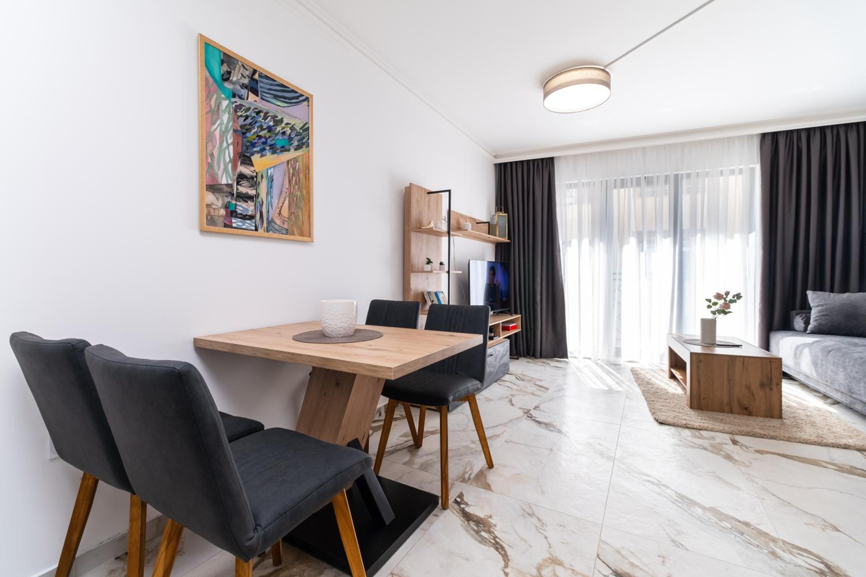 Modern 1-Bedroom Apartments