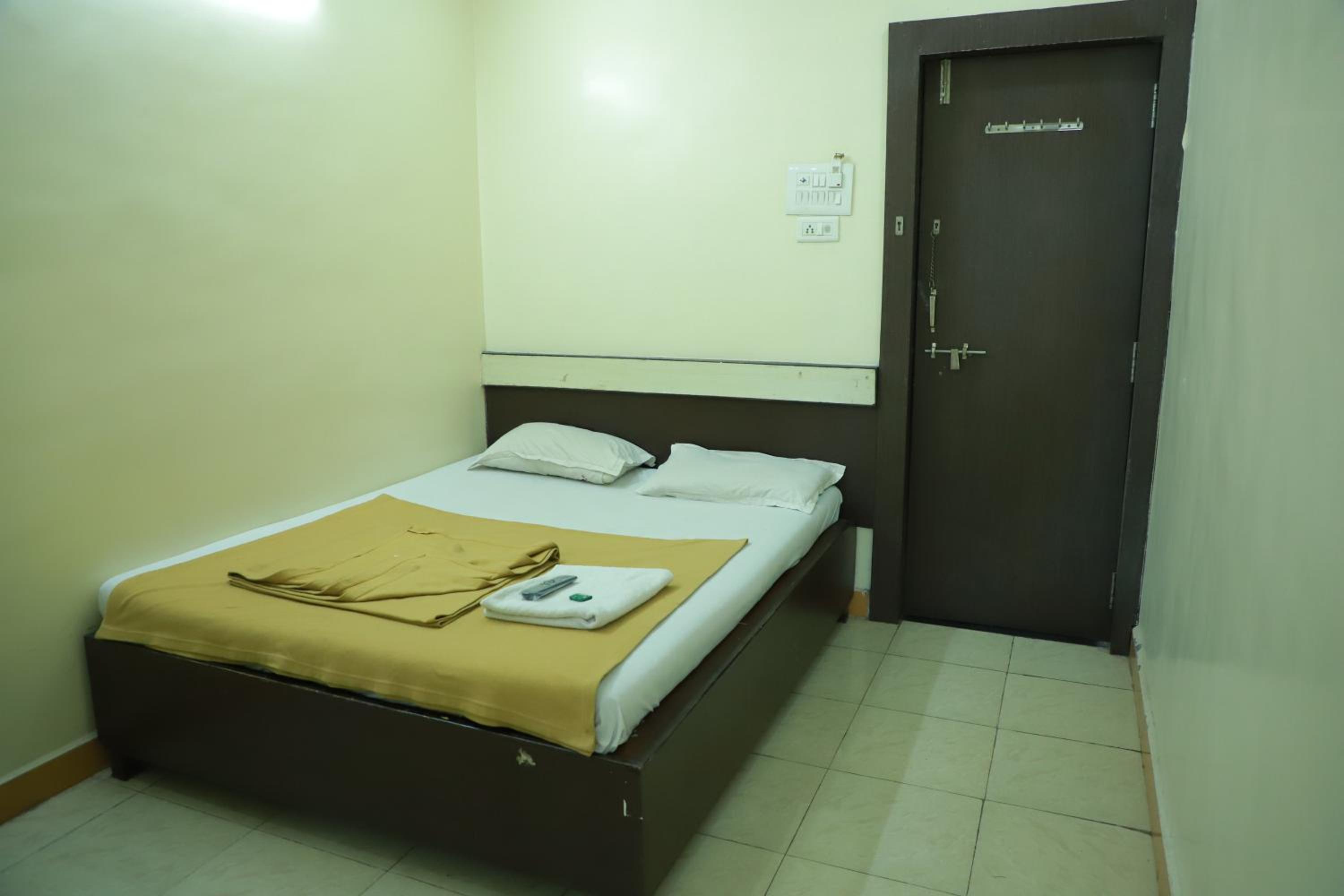 Hotel Shree view 5