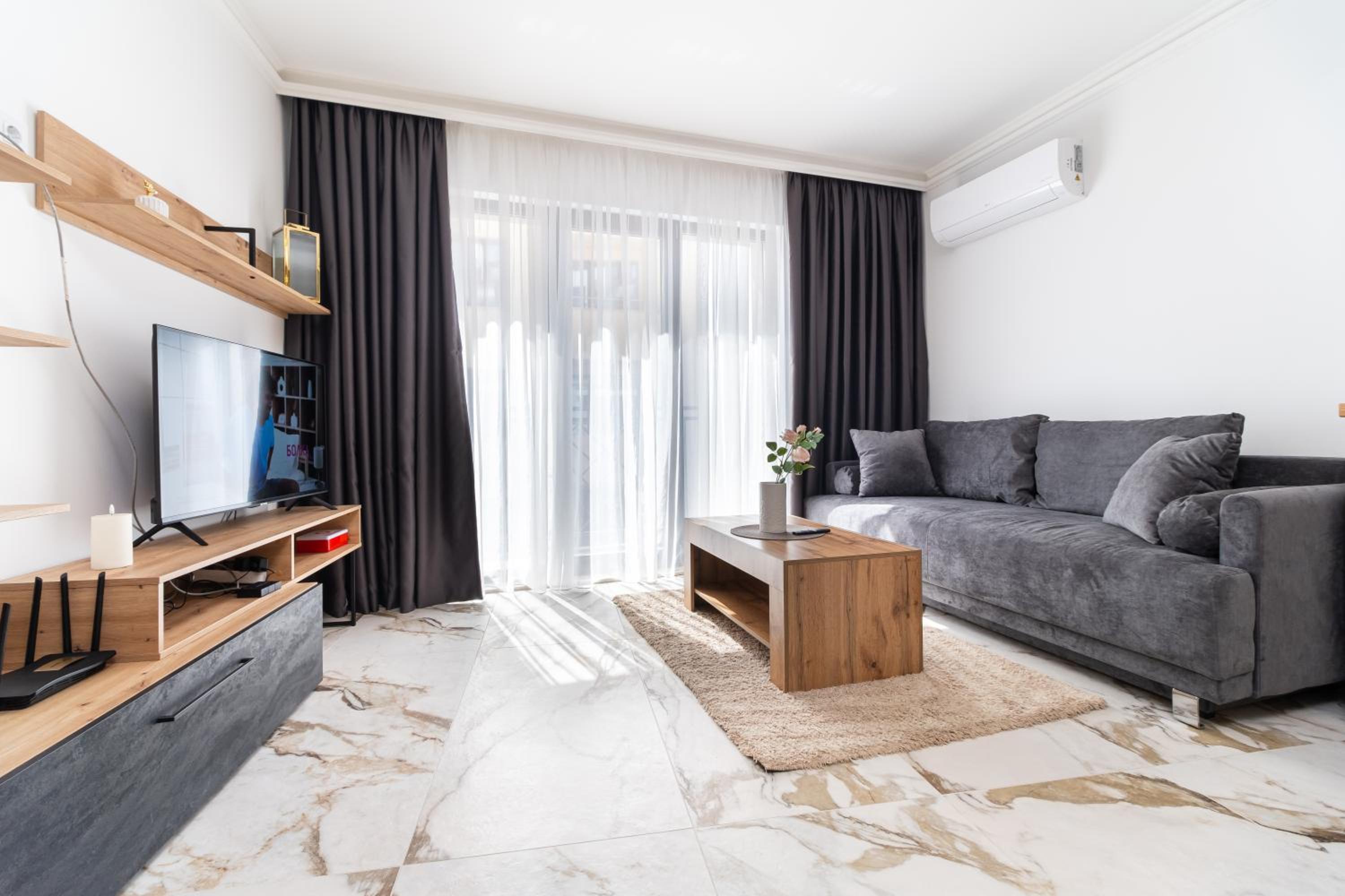 Modern 1-Bedroom Apartments