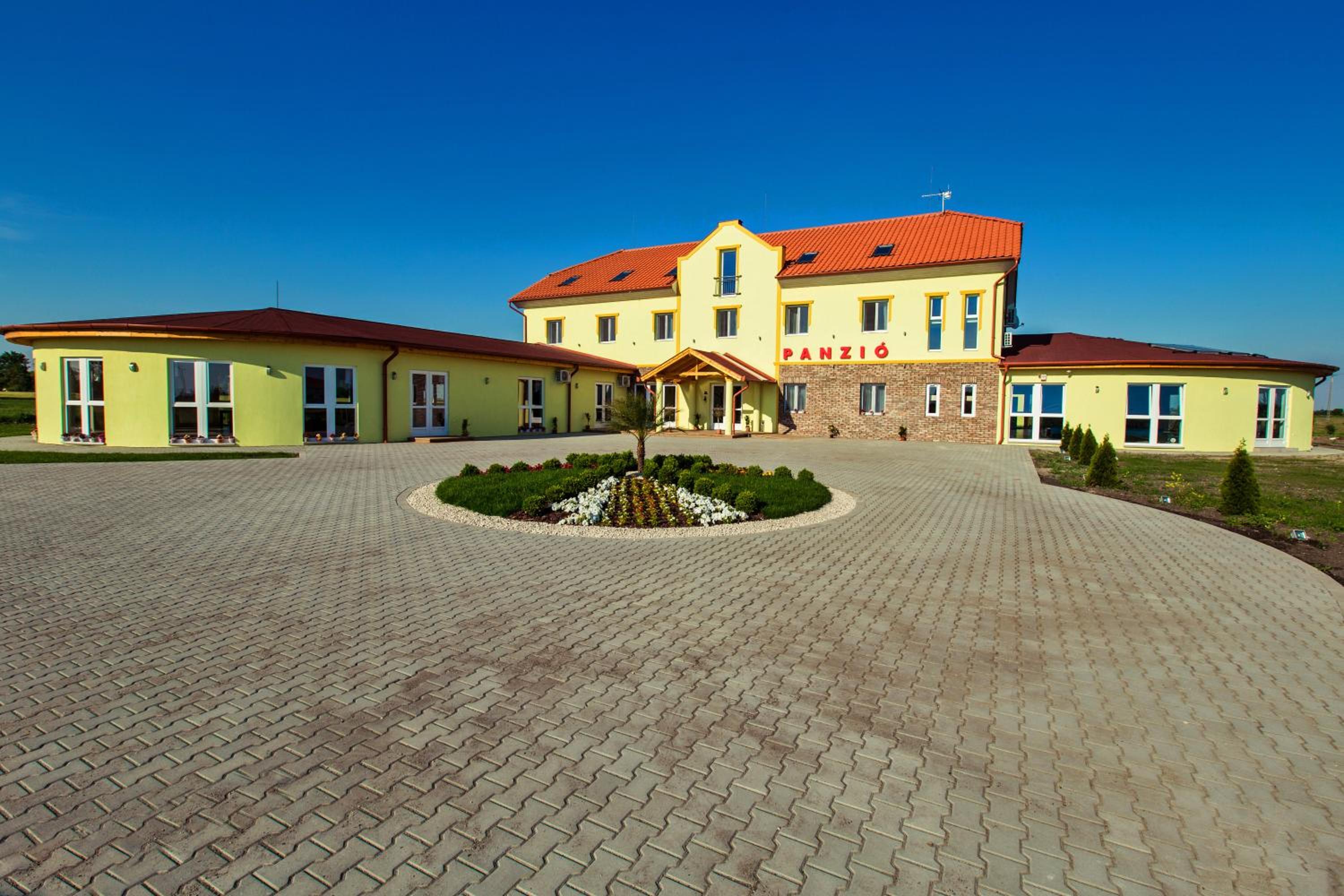 Hotel Kentaur Lovaspanzio