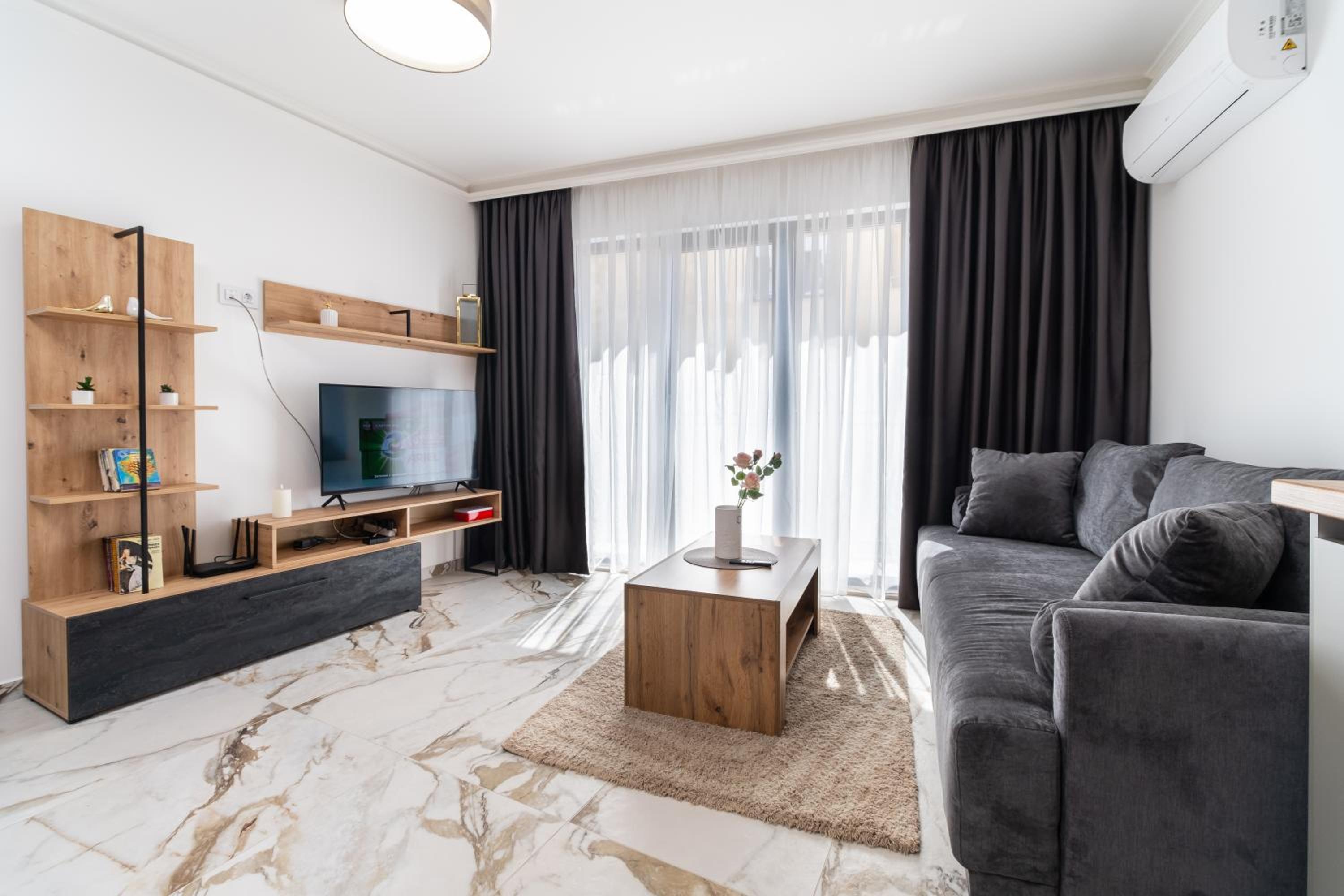 Modern 1-Bedroom Apartments