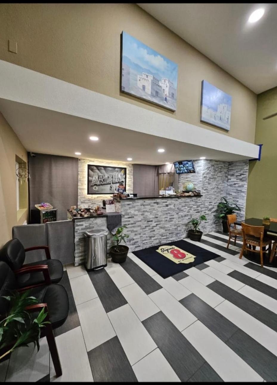 Holbrook Vacations - Super 8 by Wyndham Holbrook - Property Image 4