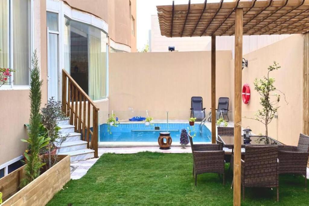 Elegant Condo - Private Pool & Garden-Villa 1