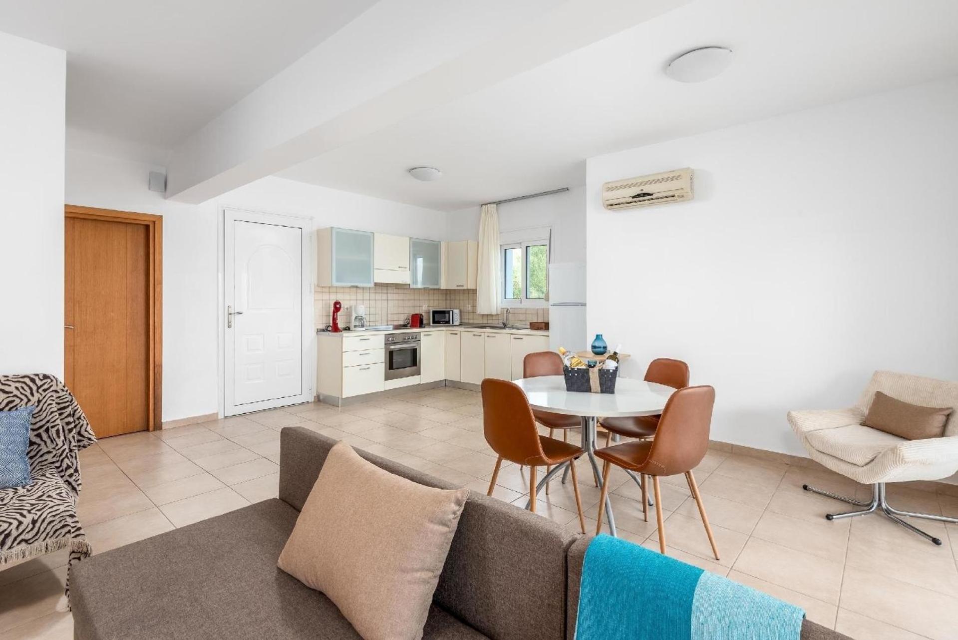 Ferienhaus mit Privatpool für 6 Personen ca 93 qm in Lindos, Dodekanes Rhodos view 5