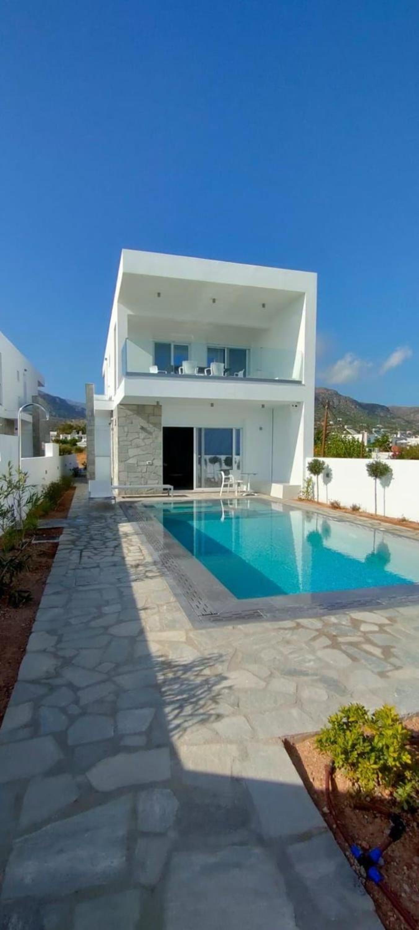 Villa Marina Hills im kretischen Stil mit Privatpool direkt in Strandnähe view 2