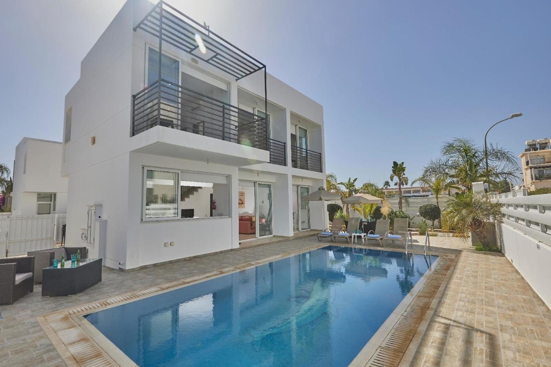 Ferienhaus mit Privatpool für 6 Personen ca 135 qm in Kapparis, Südküste von Zypern