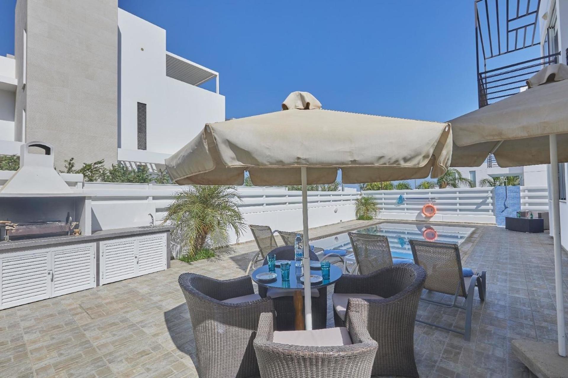 Ferienhaus mit Privatpool für 6 Personen ca 135 qm in Kapparis, Südküste von Zypern