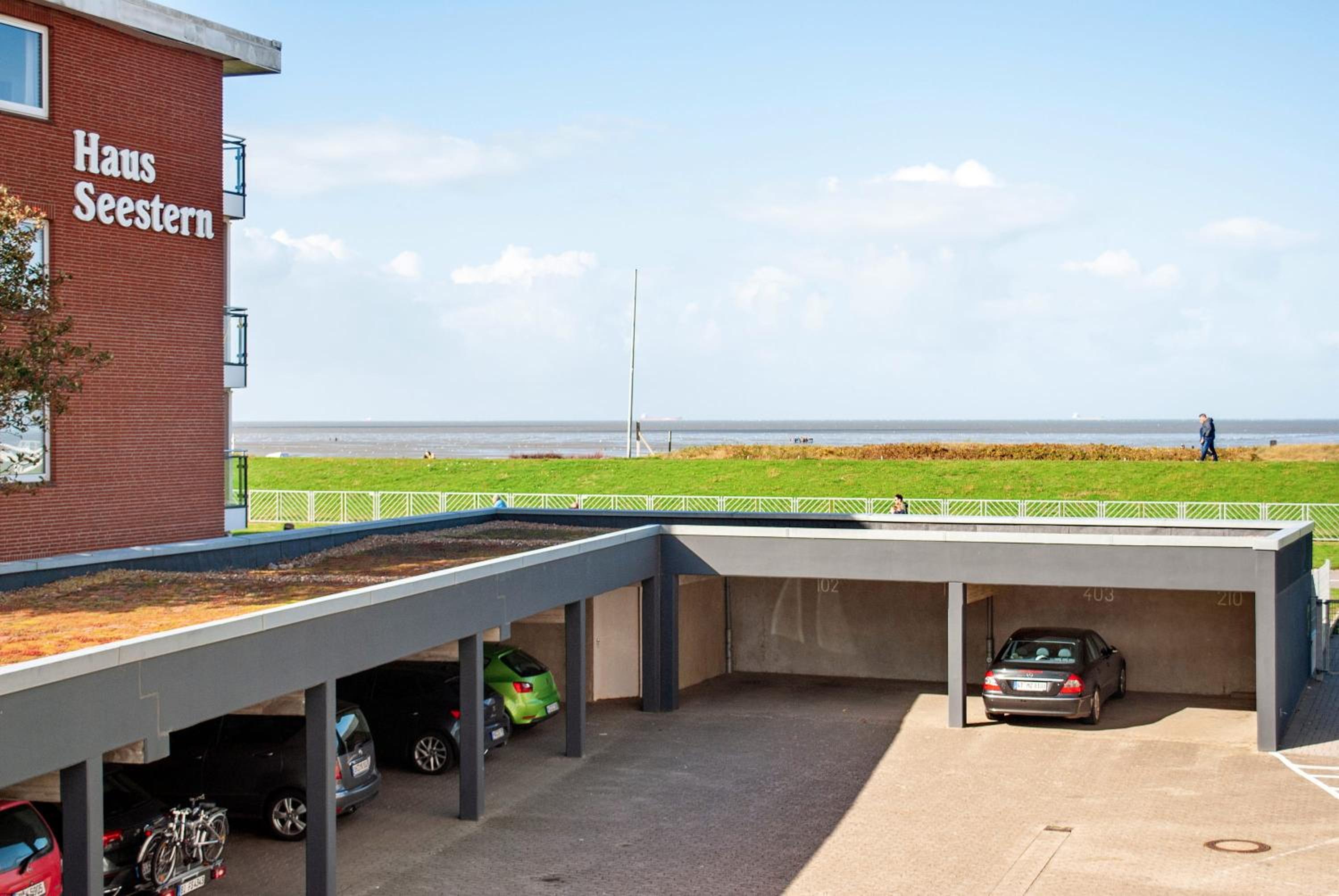Seeappartement Friesenglück in der ersten Reihe direkt am Duhner Sandstrand