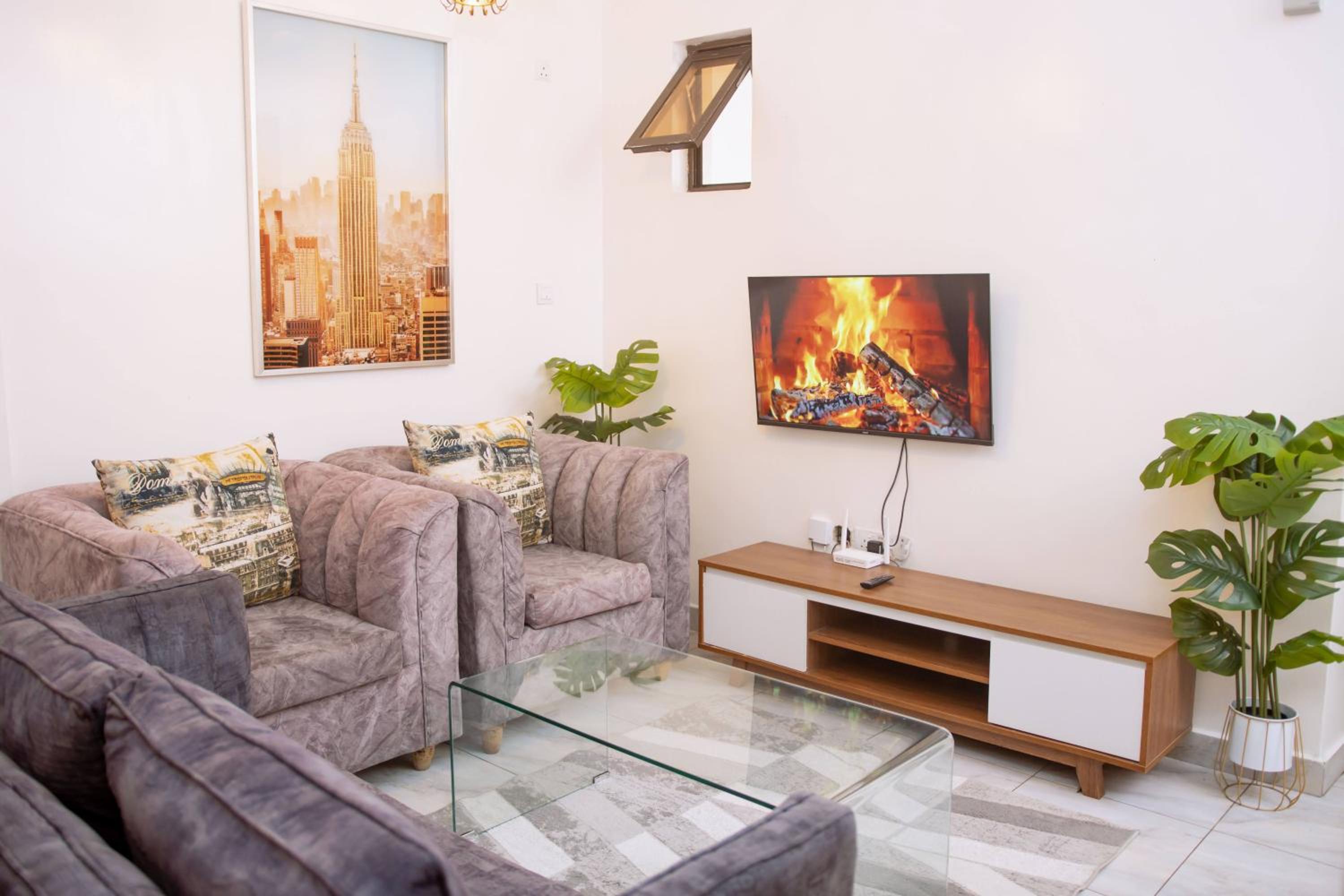 Cozy one bedroom apartment in v.o.k Mombasa,off nyali road view 4