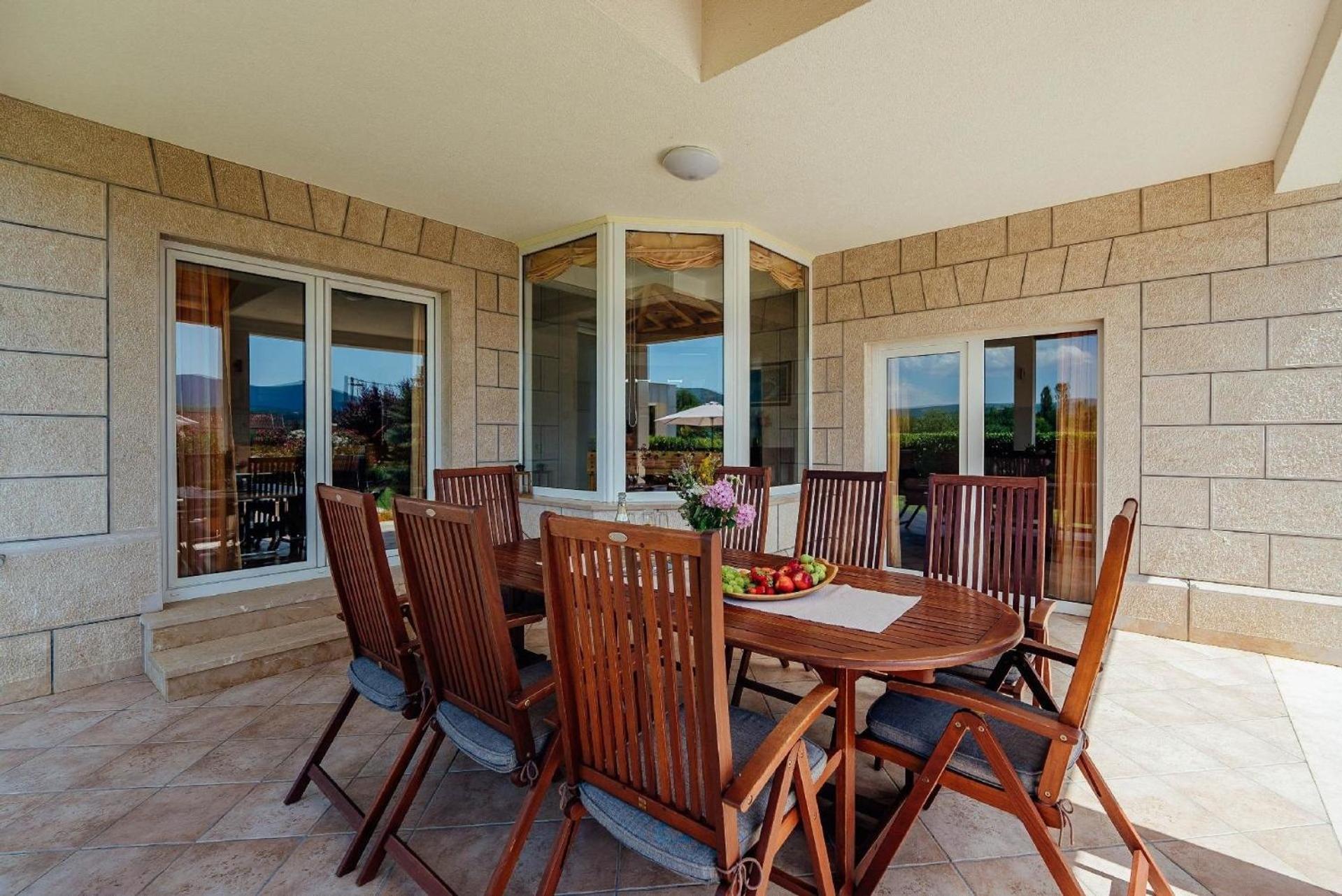 Ferienhaus mit Privatpool für 9 Personen ca 172 qm in Donji Proložac, Dalmatien Dalmatinisches Hinterland