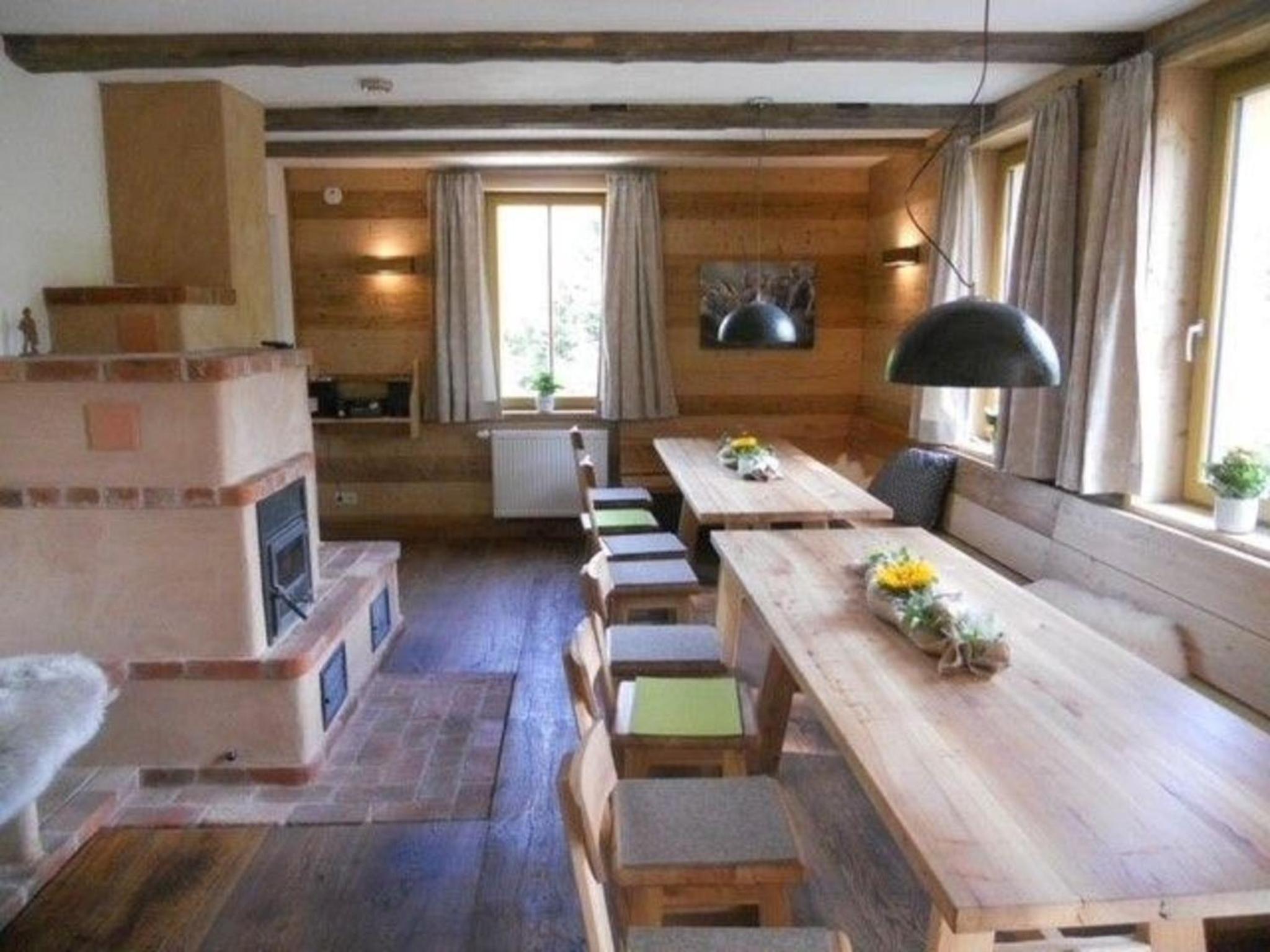 Urgemütliche Gruppenhütte mit Gartensauna