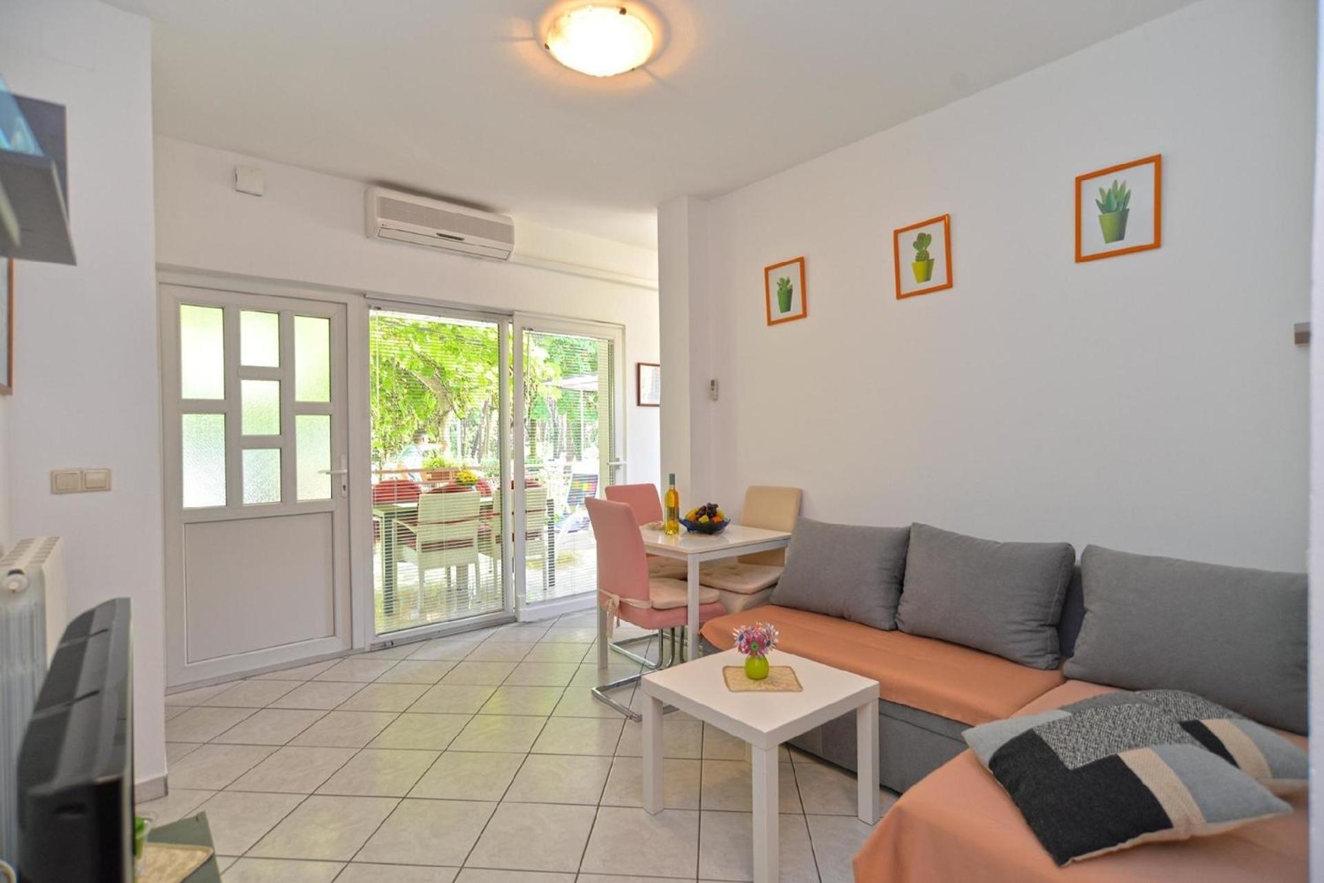 Ferienwohnung für 2 Personen ca 35 qm in Červar-Porat, Istrien Istrische Riviera - b54730