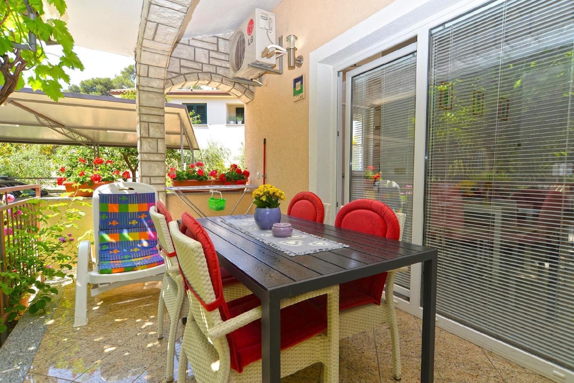 Ferienwohnung für 2 Personen ca 35 qm in Červar-Porat, Istrien Istrische Riviera - b54730