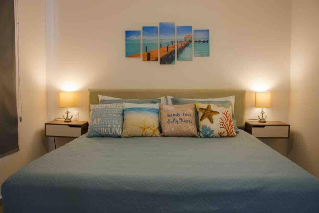 Stunning Blue Lagoon Views - 7 Swimming Pools!