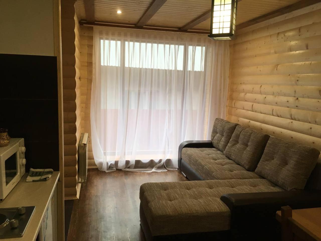 Holidaj Home view 2