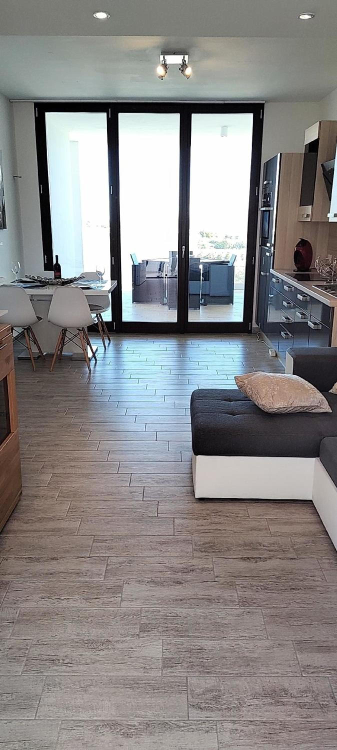 Wunderschöne Familienwohnung Für Bis Zu 3 Personen view 5