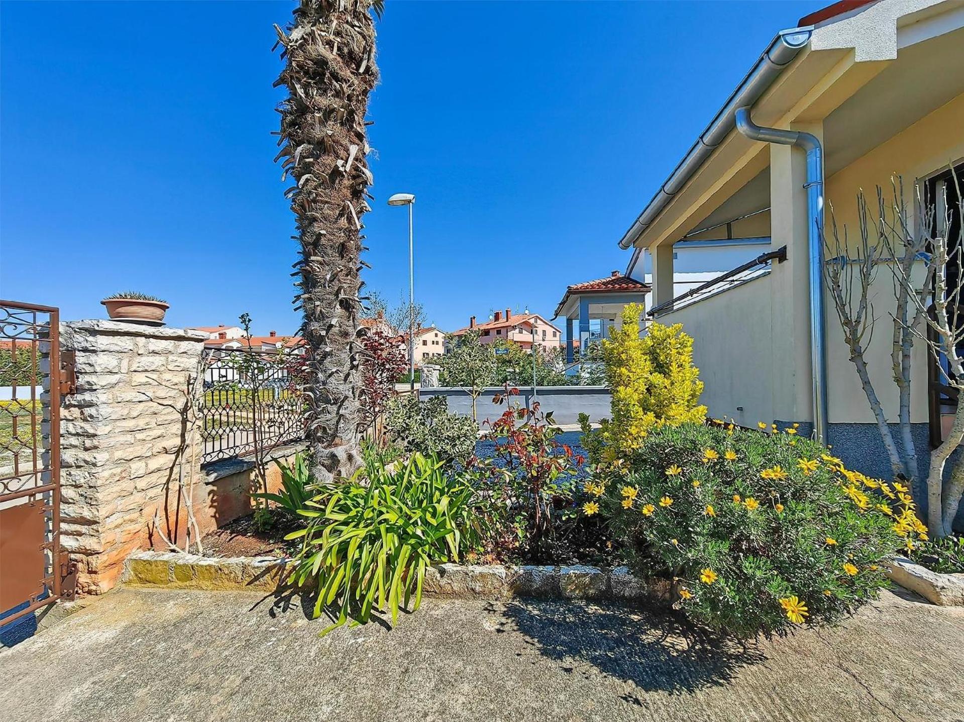Ferienwohnung für 2 Personen ca 24 qm in Fažana, Istrien Istrische Riviera view 2