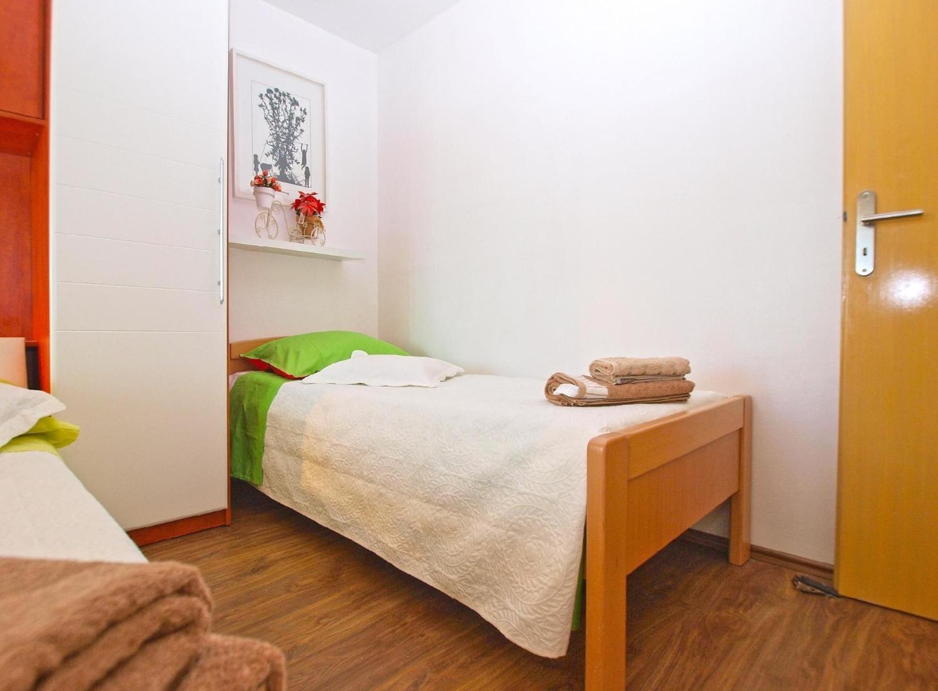 Ferienwohnung für 5 Personen ca 65 qm in Pula, Istrien Istrische Riviera - b54708 view 5
