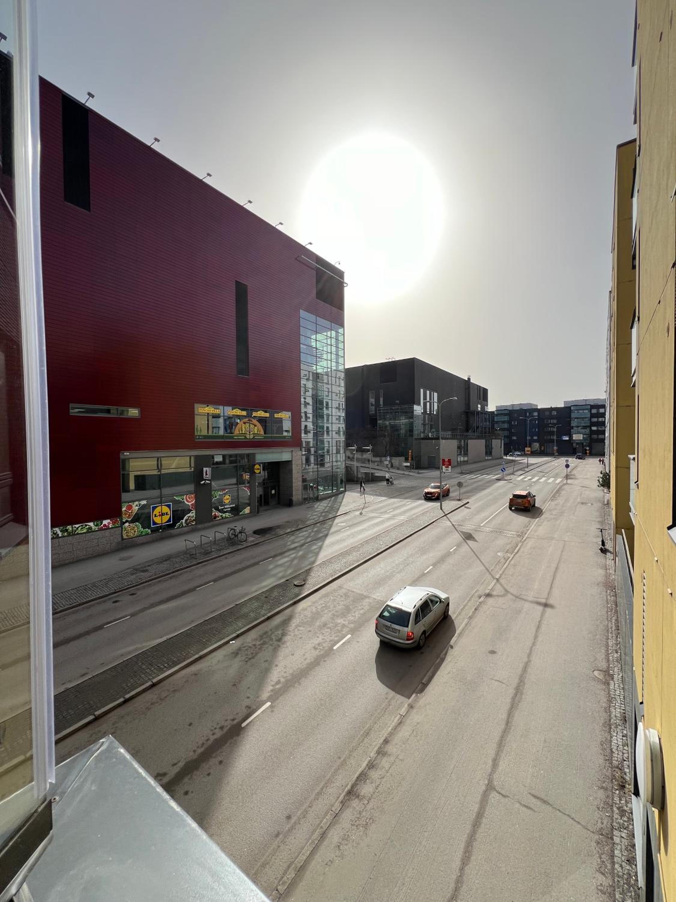 Studio next to Sello and Leppävaara train station