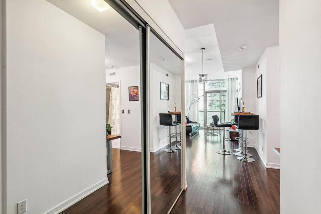Luxury Condo - Steps to Everything - Balcony View
