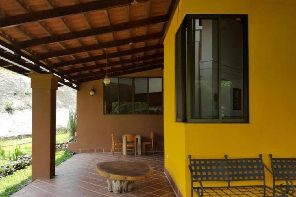 Casona los Bambú
