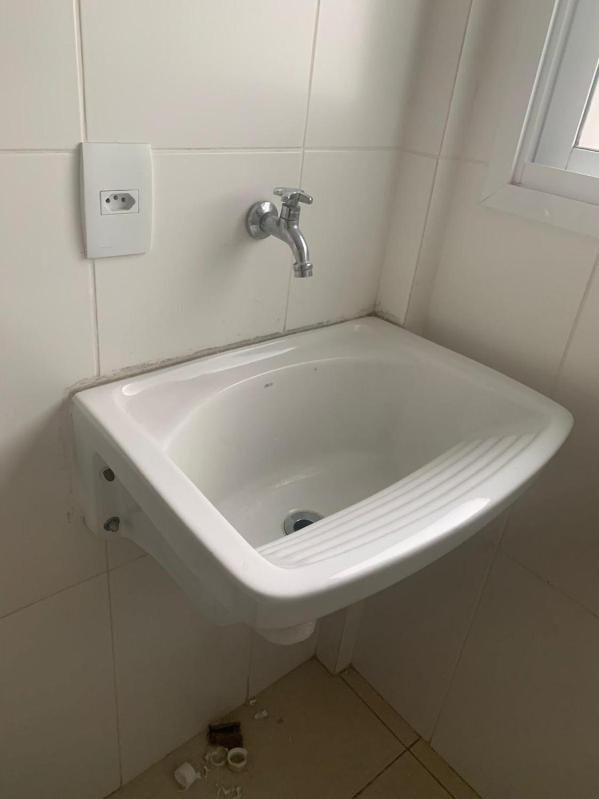 Otimo apartamento de 02 quartos