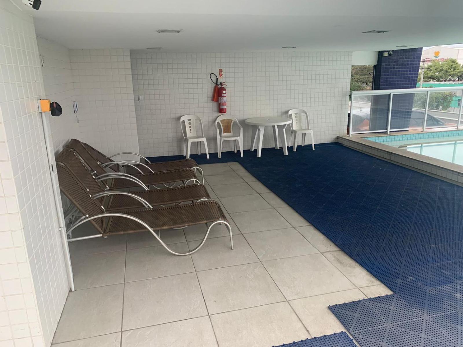 Otimo apartamento de 02 quartos