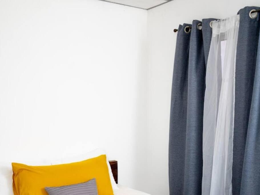 Cozy Two Bedroom Apartment Near The U.S. Embassy view 4