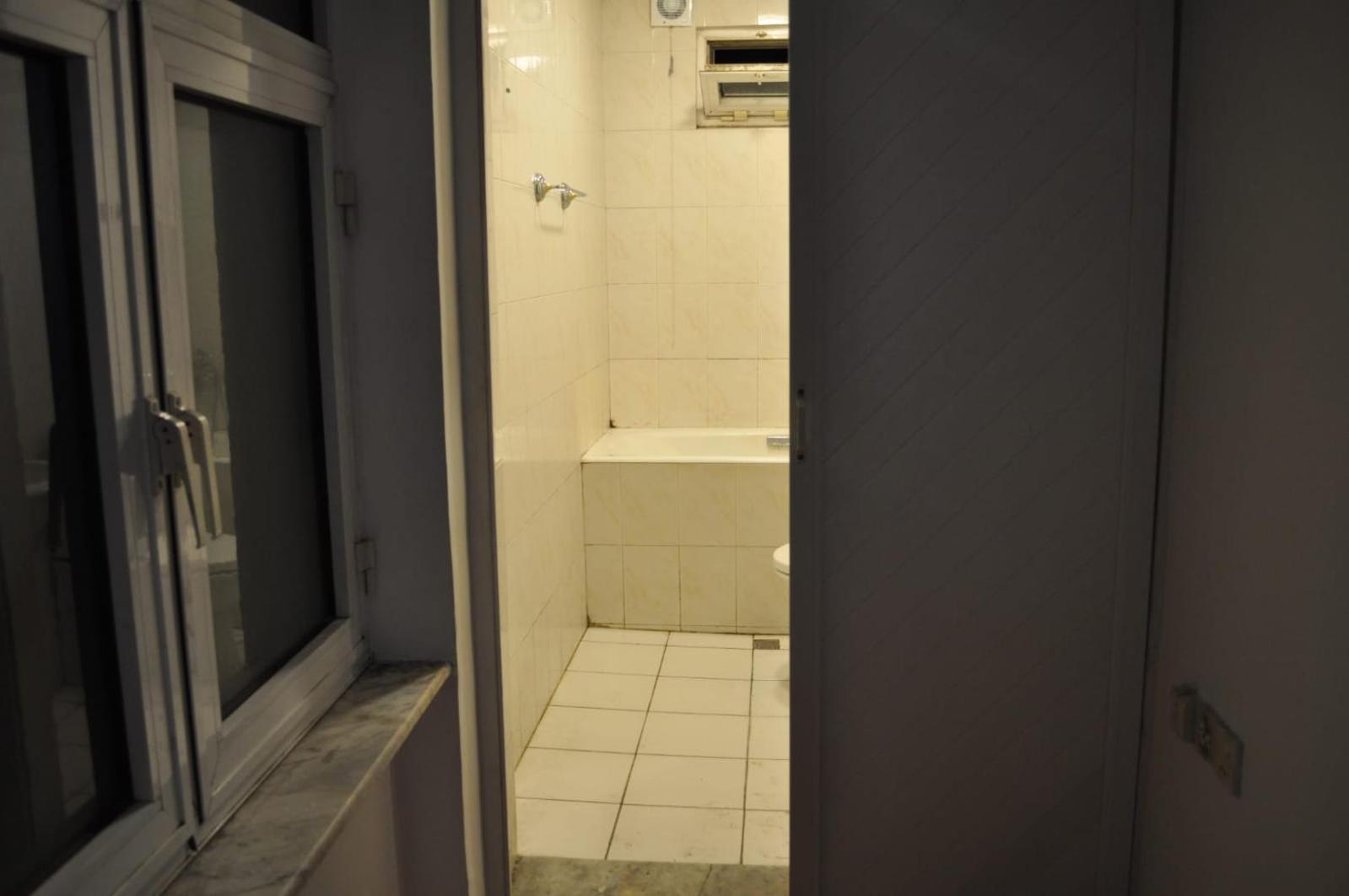 Double Gates Apartment