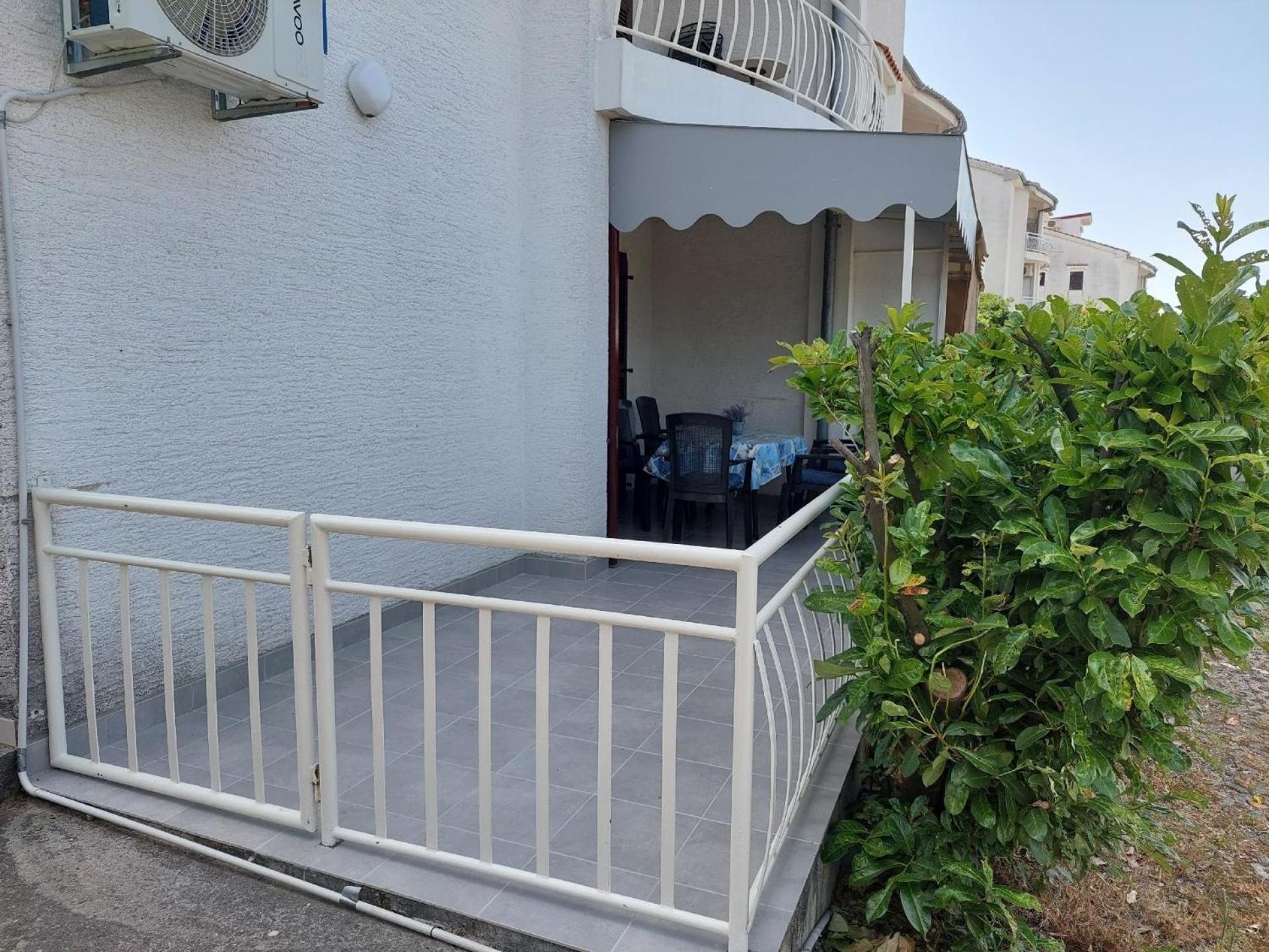 Ferienwohnung für 5 Personen ca 45 qm in Njivice, Kvarner Bucht Krk