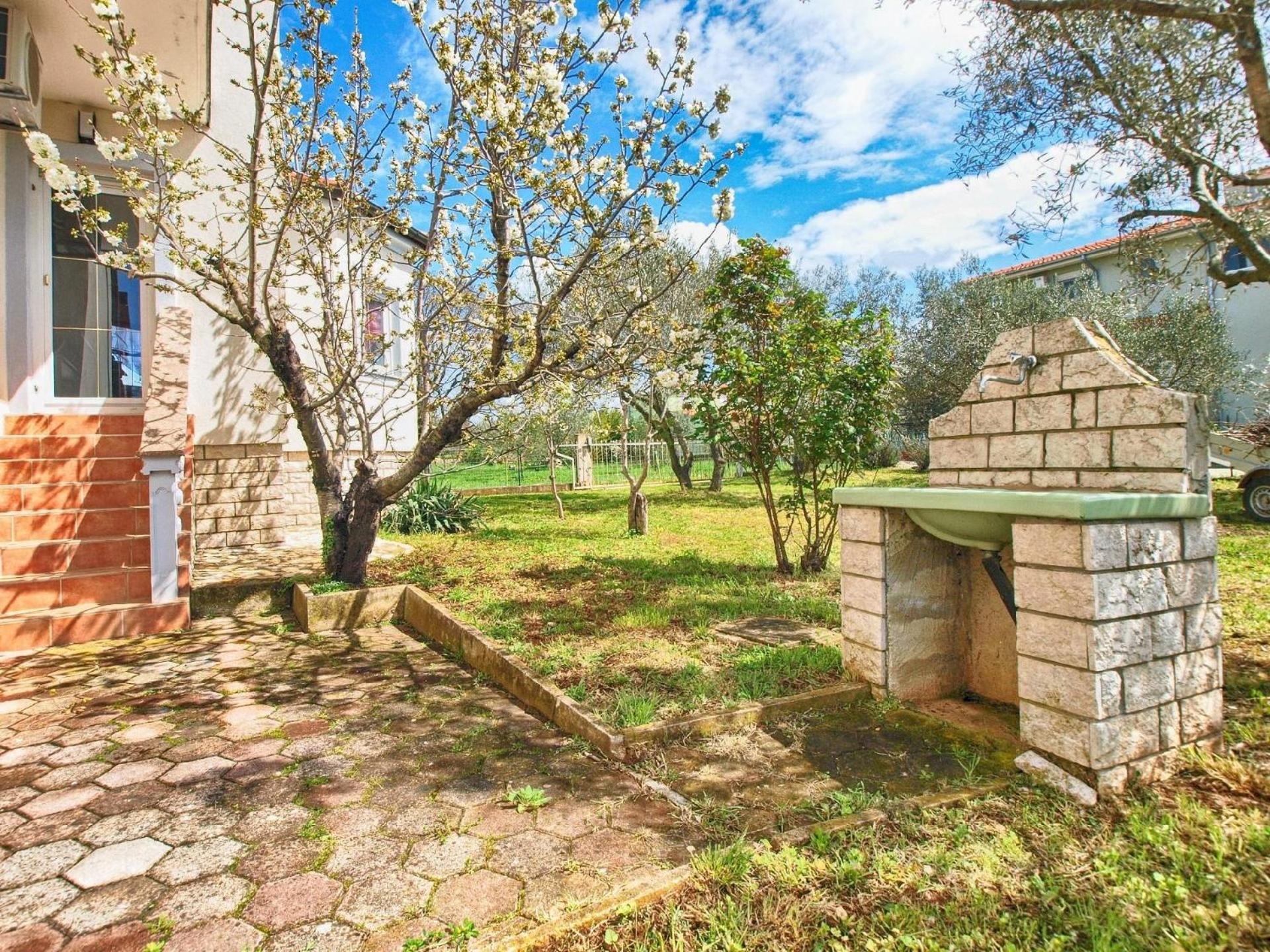 Ferienwohnung für 2 Personen ca 22 qm in Fažana, Istrien Istrische Riviera view 2