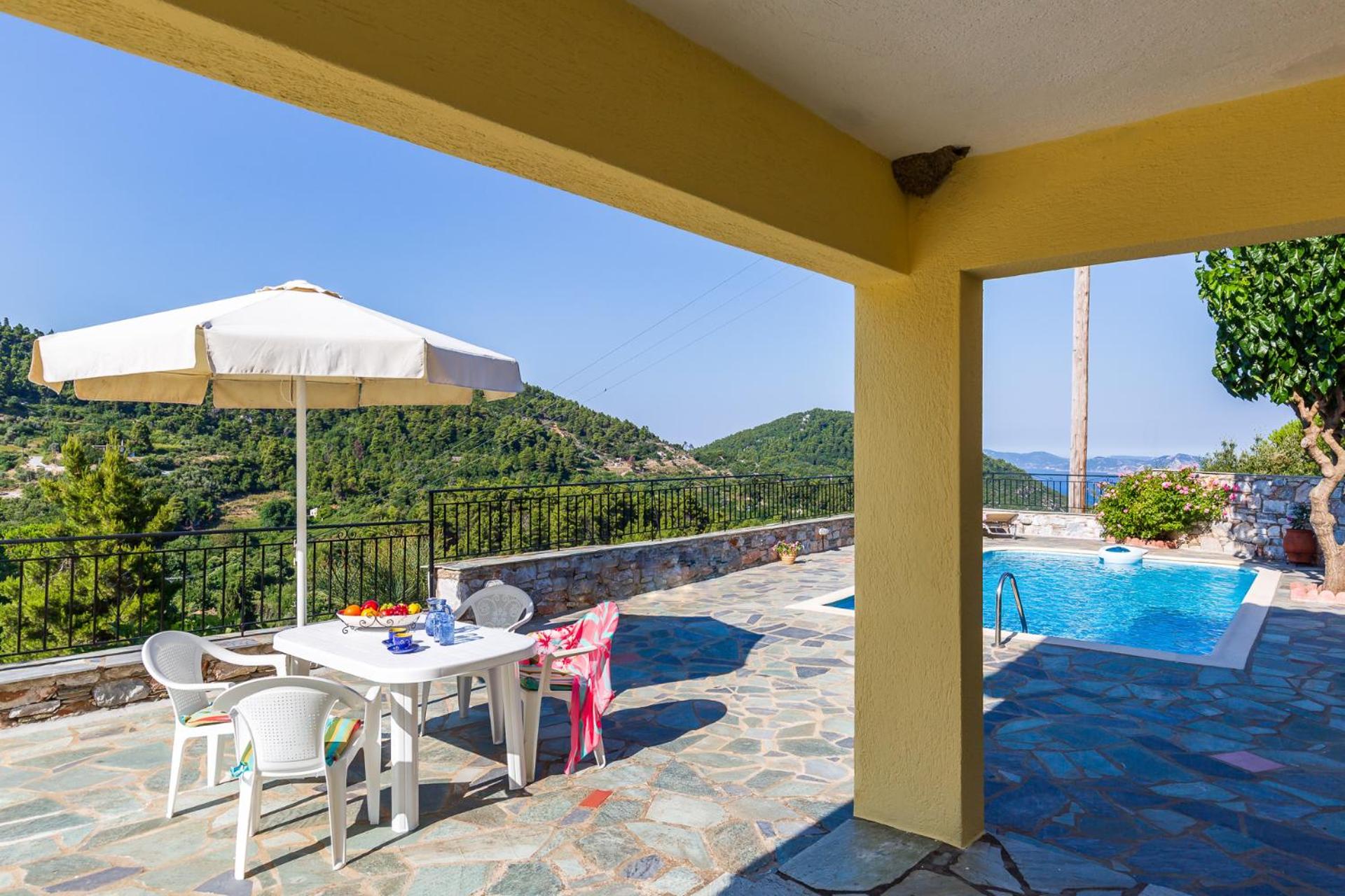 Avgeri Villa