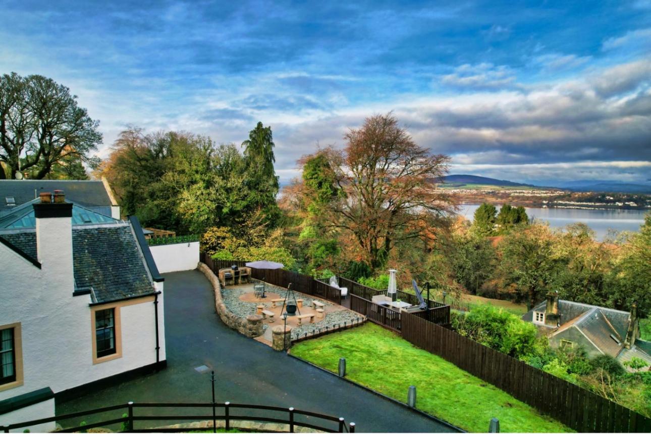 Gleddoch Coach House