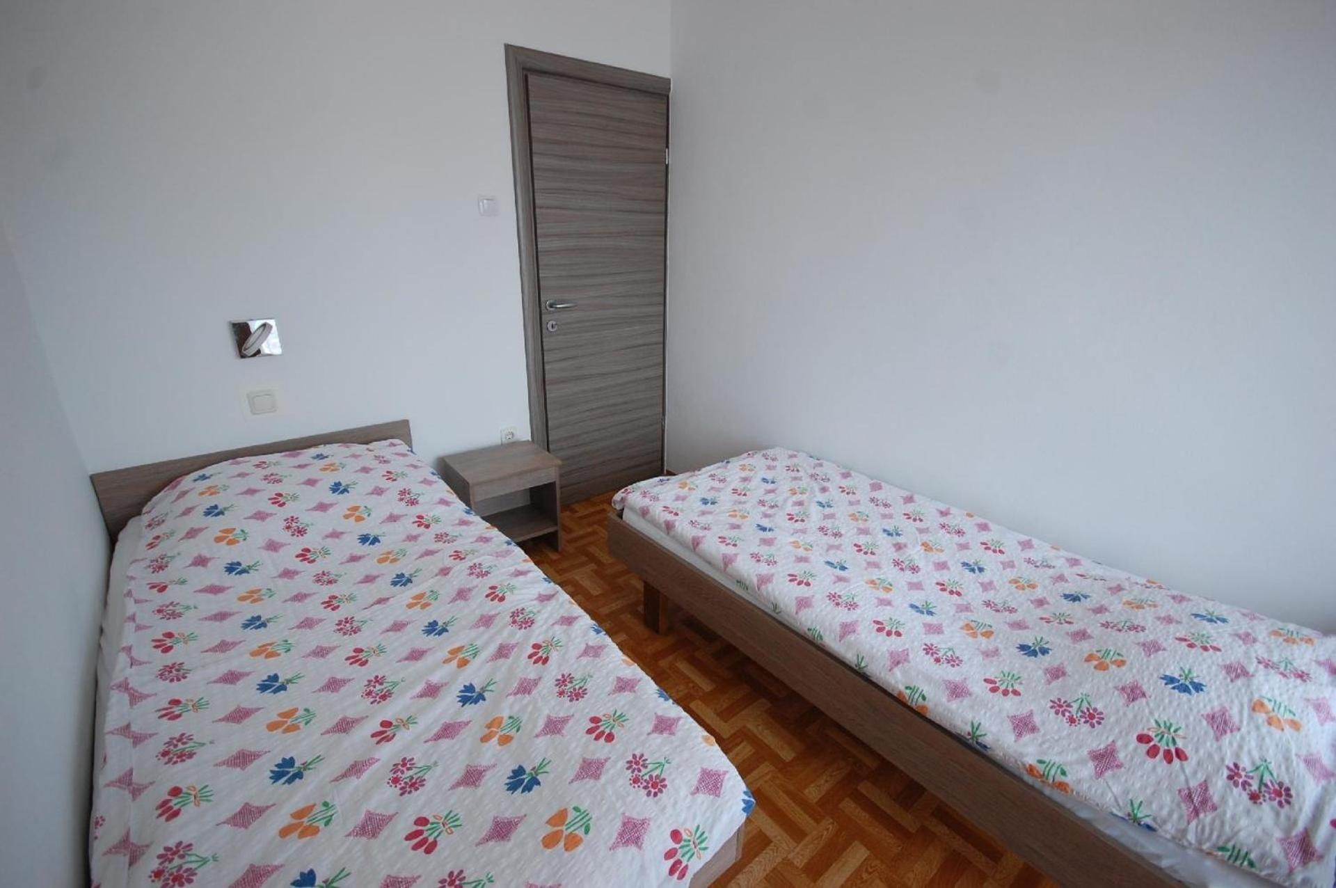 Ferienwohnung für 5 Personen ca 60 qm in Njivice, Kvarner Bucht Krk view 4