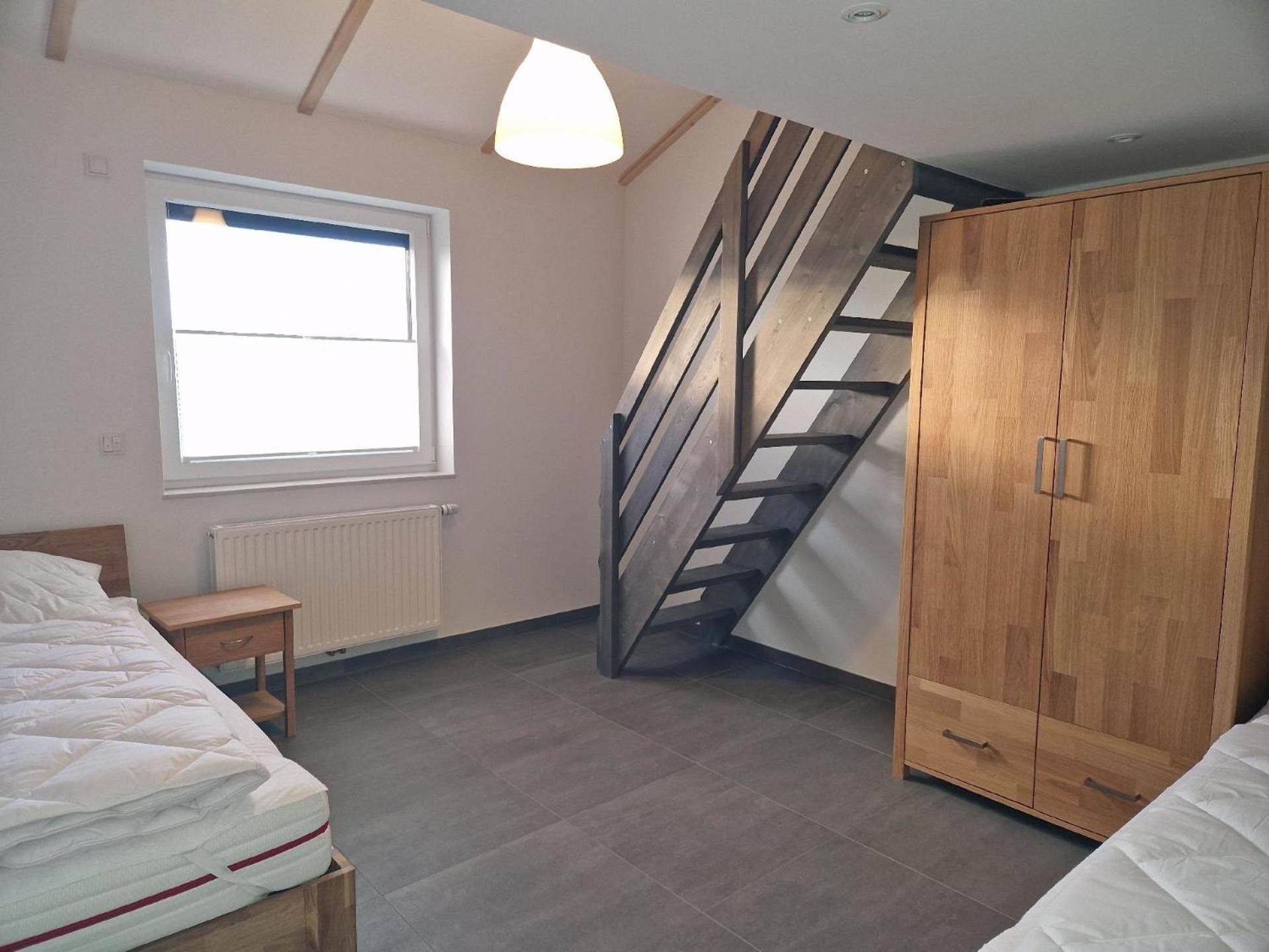 Eingezäuntes Ferienhaus mit Infrarotkabine