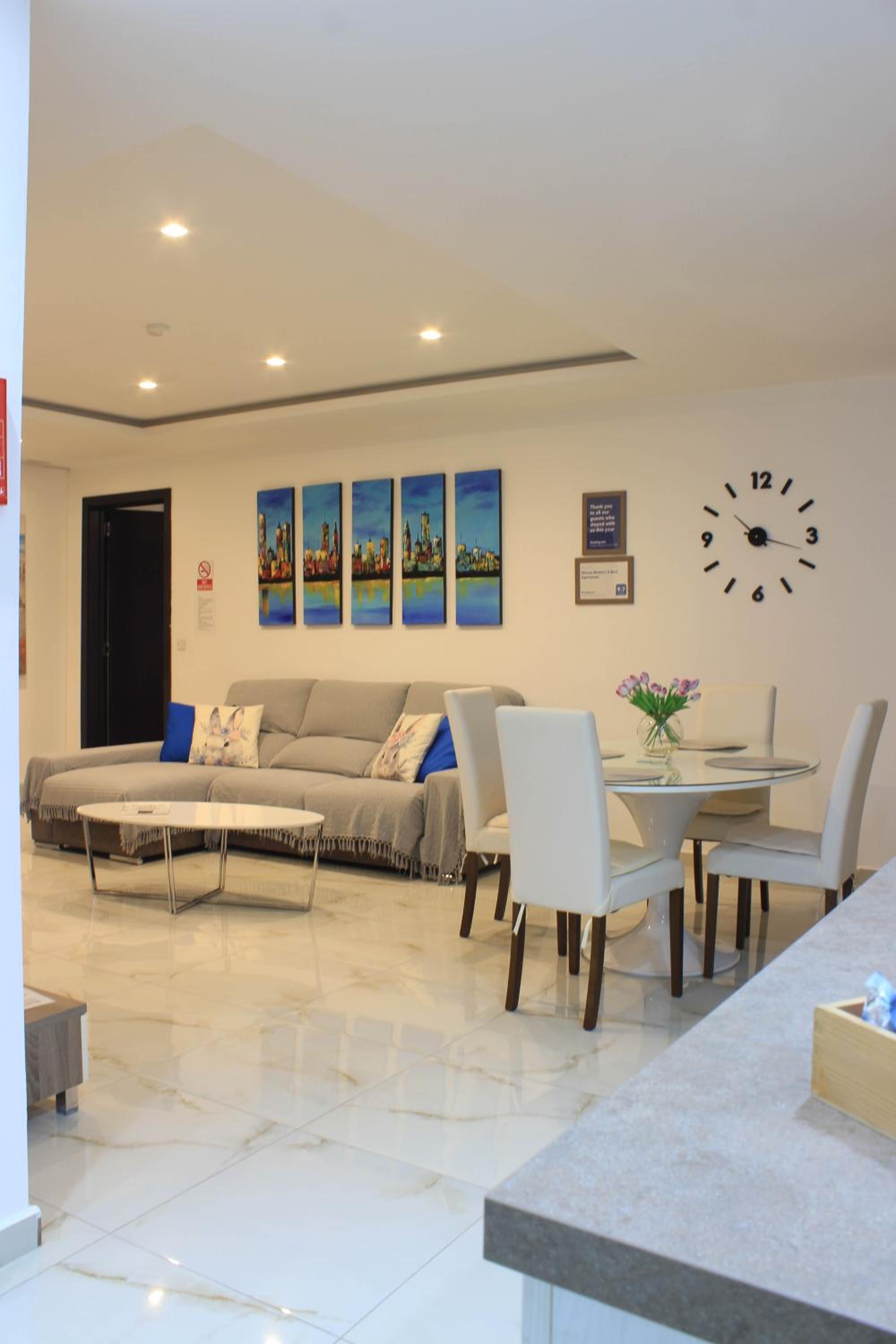 Sliema Modern 2-Bed Apartment view 2