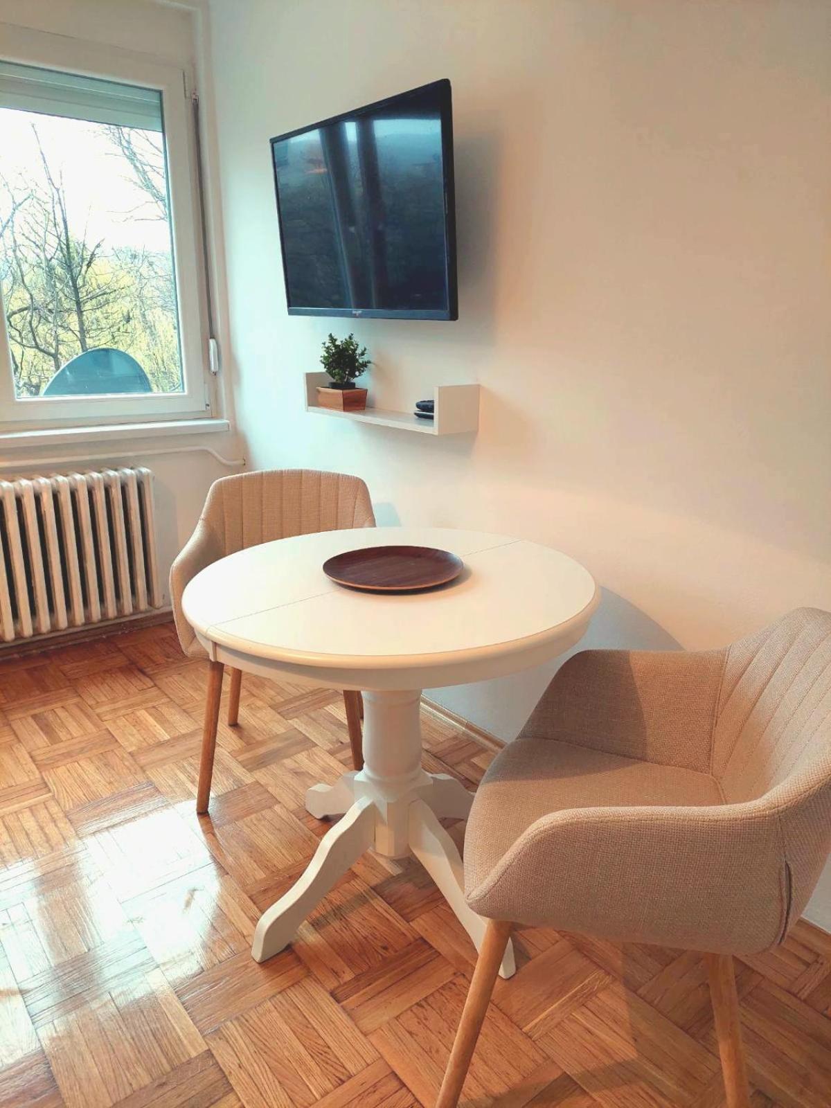 Plavi studio