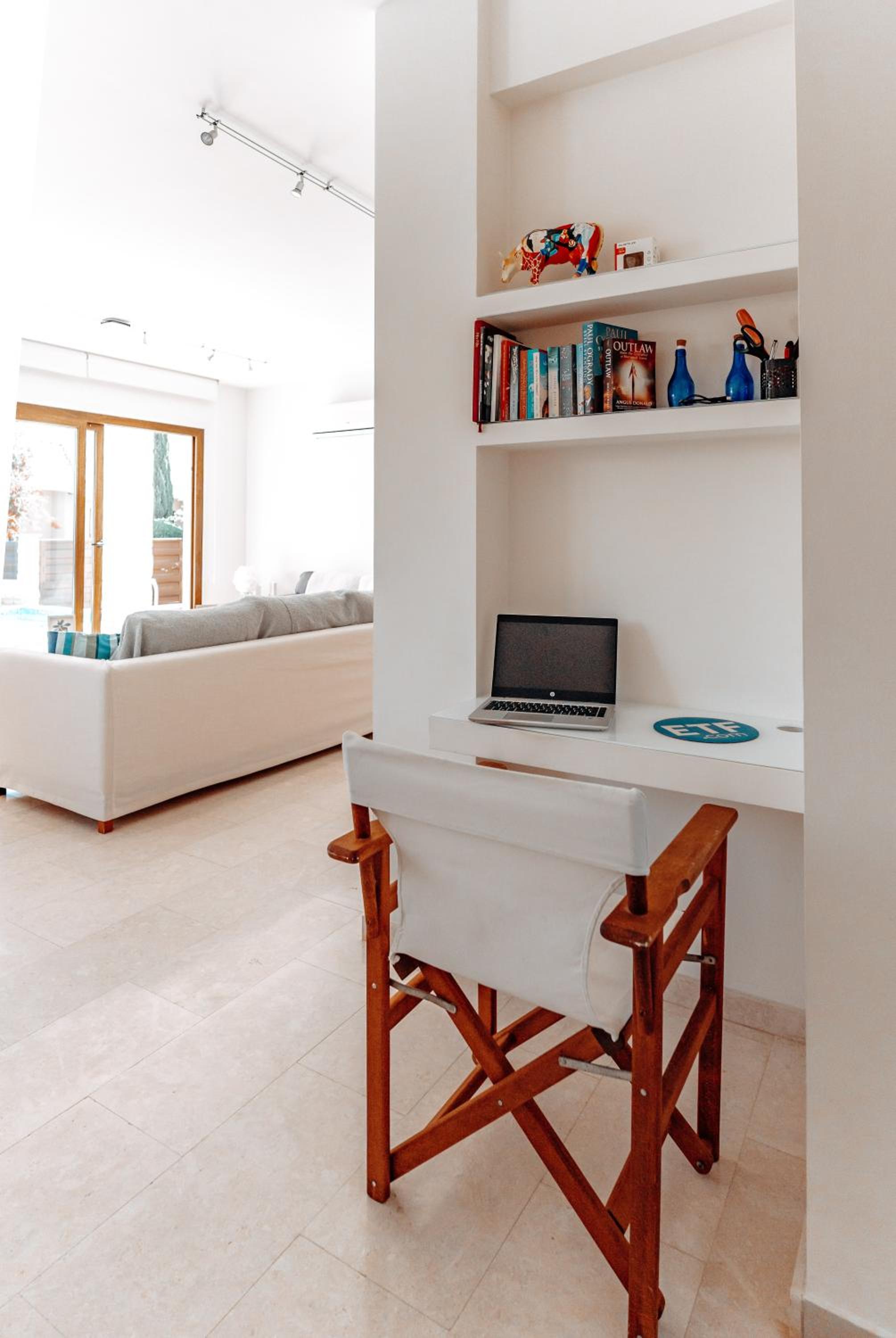 WealthyStays Sunset Villa, 3min walk to Sea