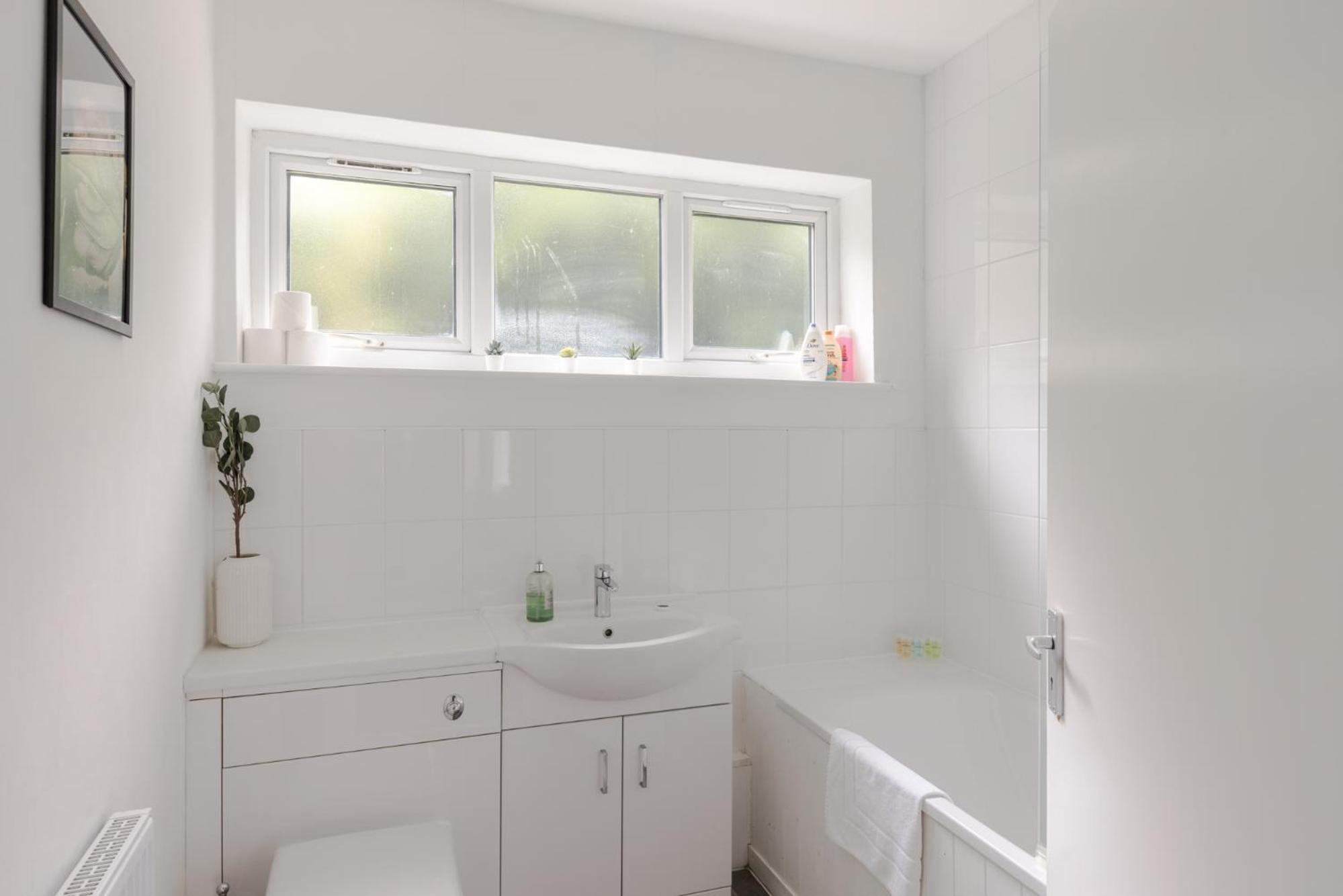 Camden 2bd flat at Rousden Street