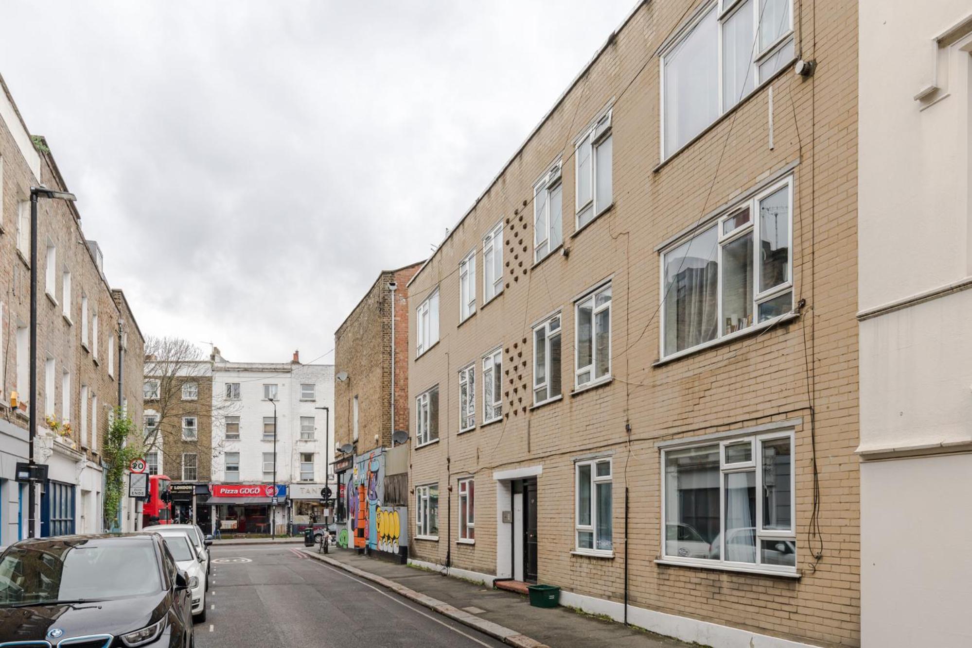 Camden 2bd flat at Rousden Street