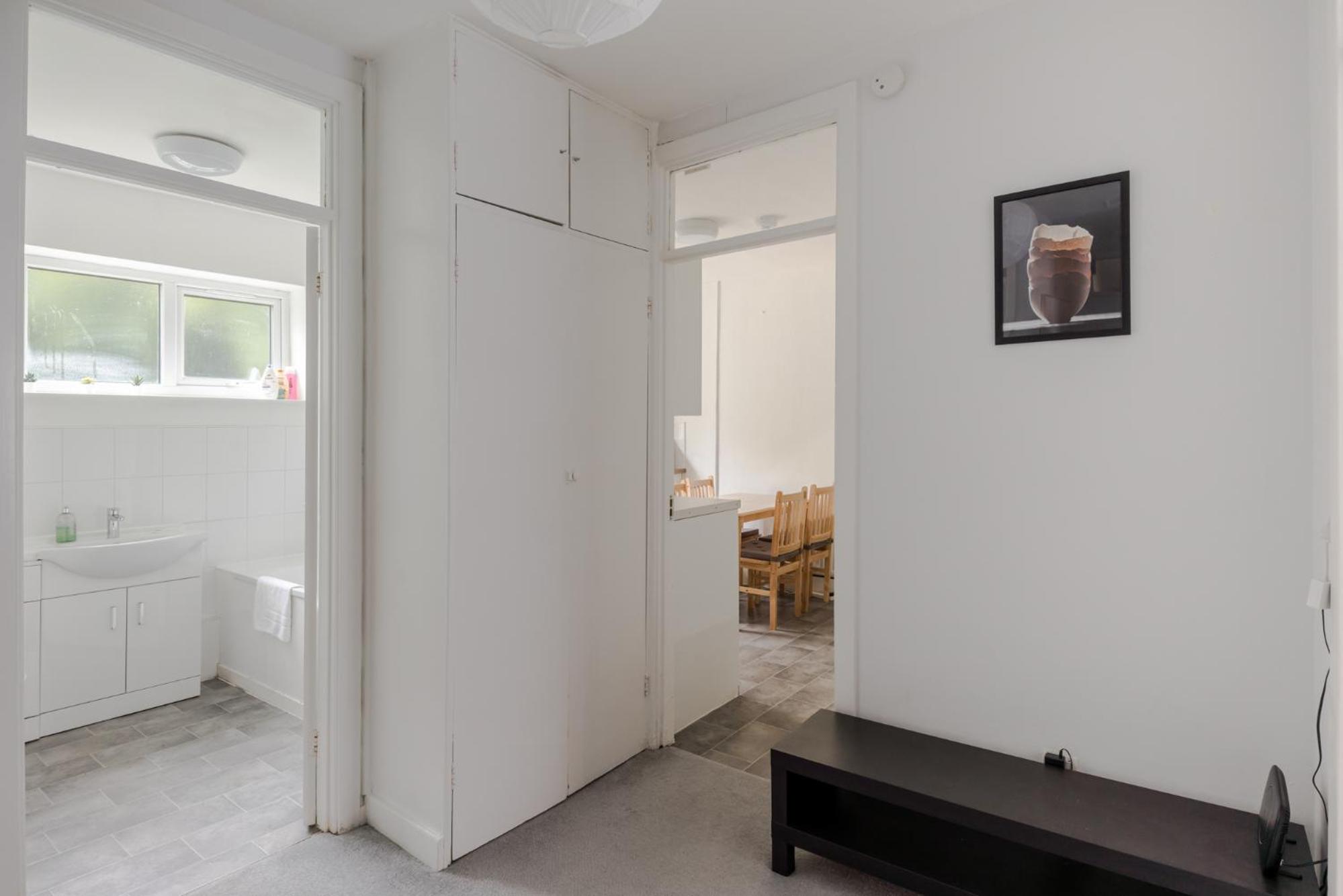 Camden 2bd flat at Rousden Street