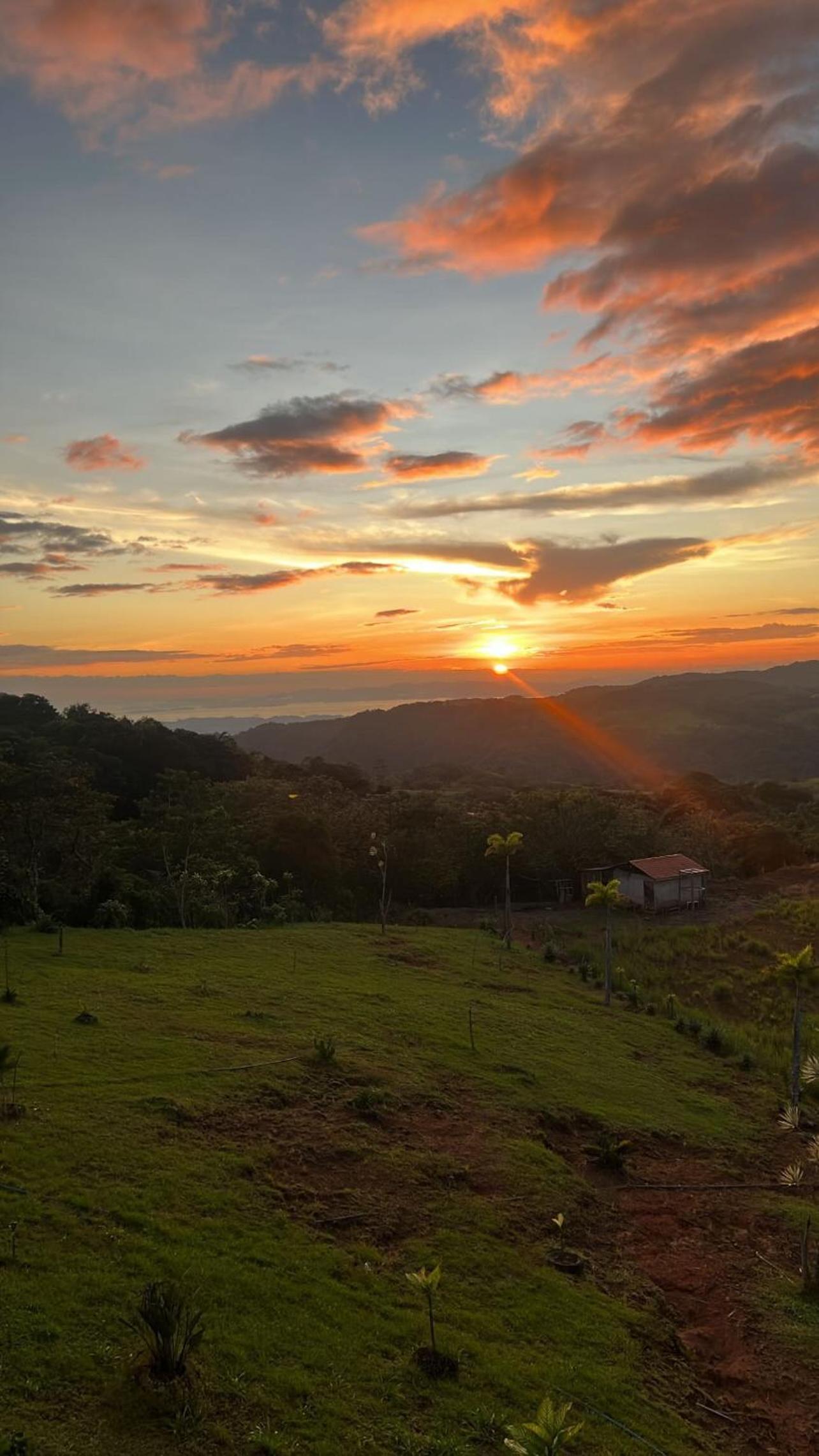 Casa de paz en la montaña