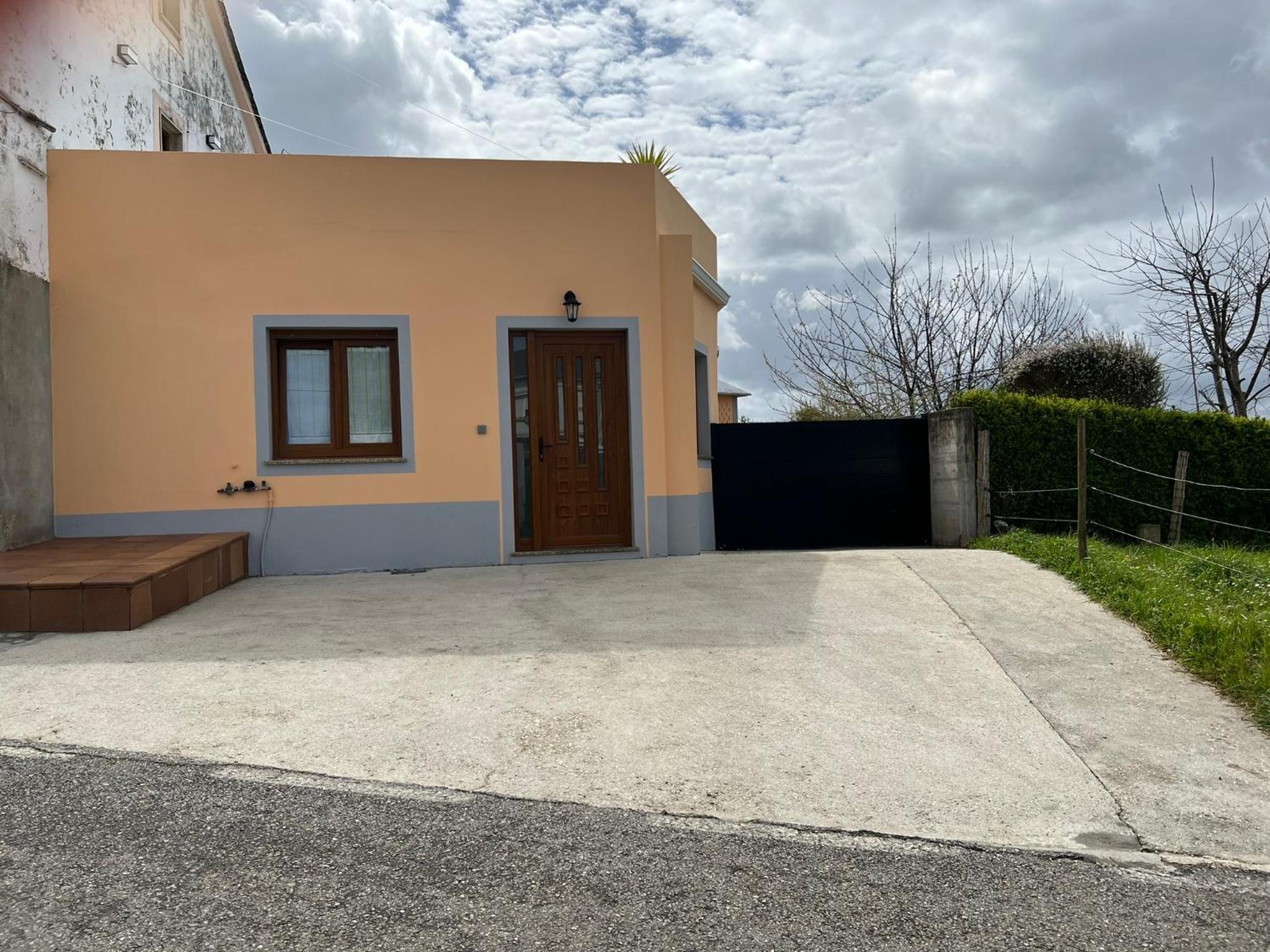 Apartamento de Pascualin con jardin privado en Ortigueira