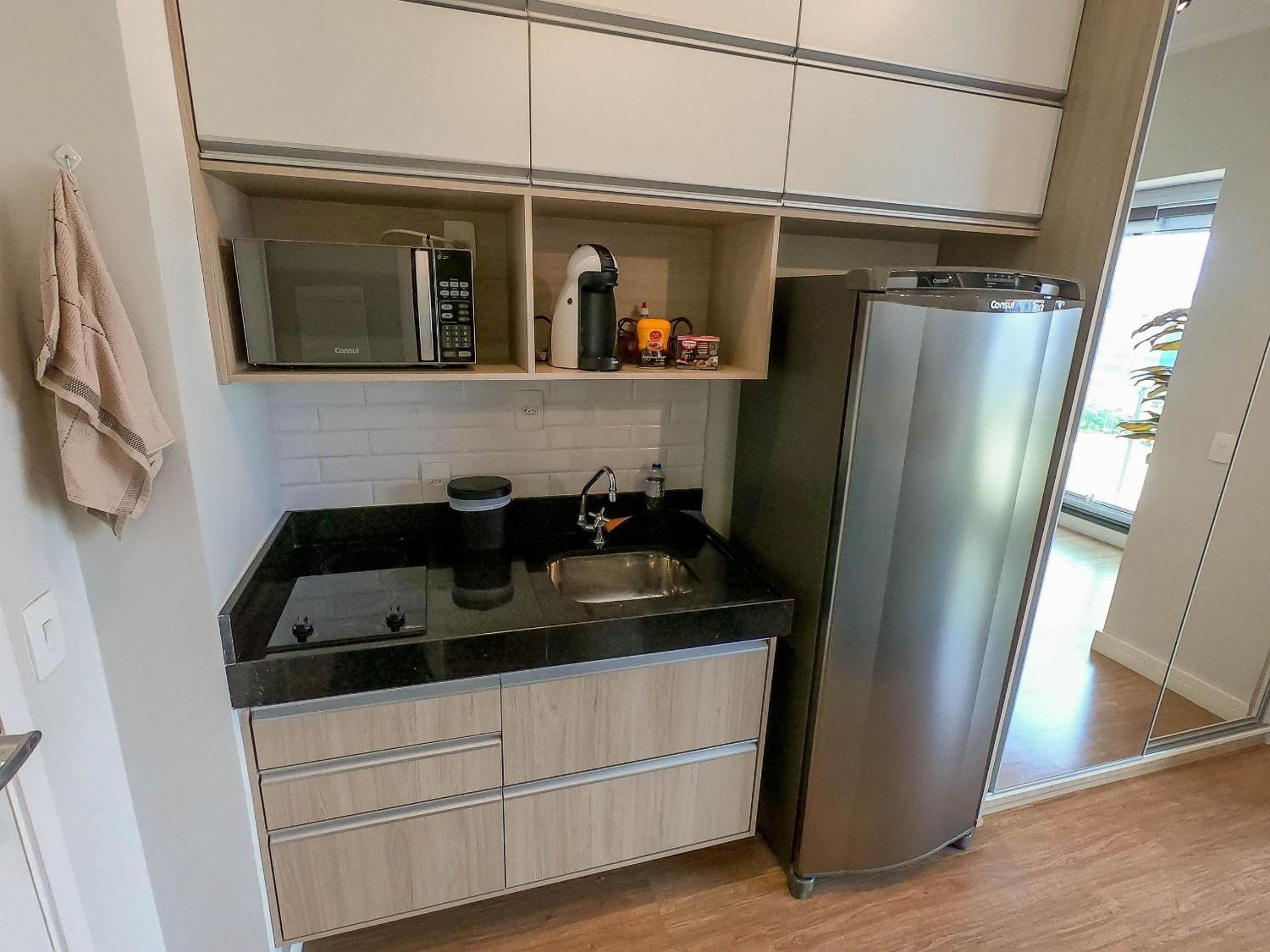 Charmos Studio proximo Allianz com garagem