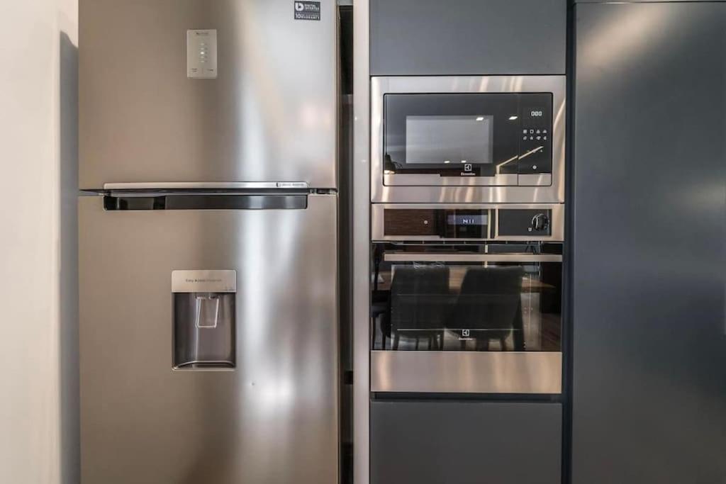 Blloku Deluxe 1BR/AP