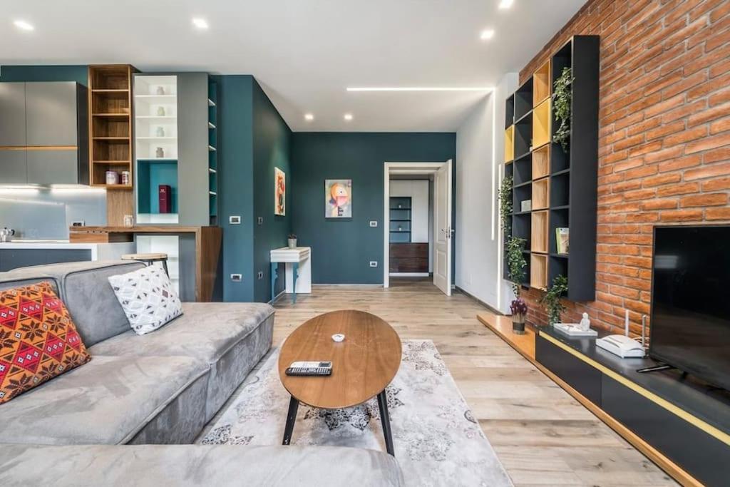 Blloku Deluxe 1BR/AP