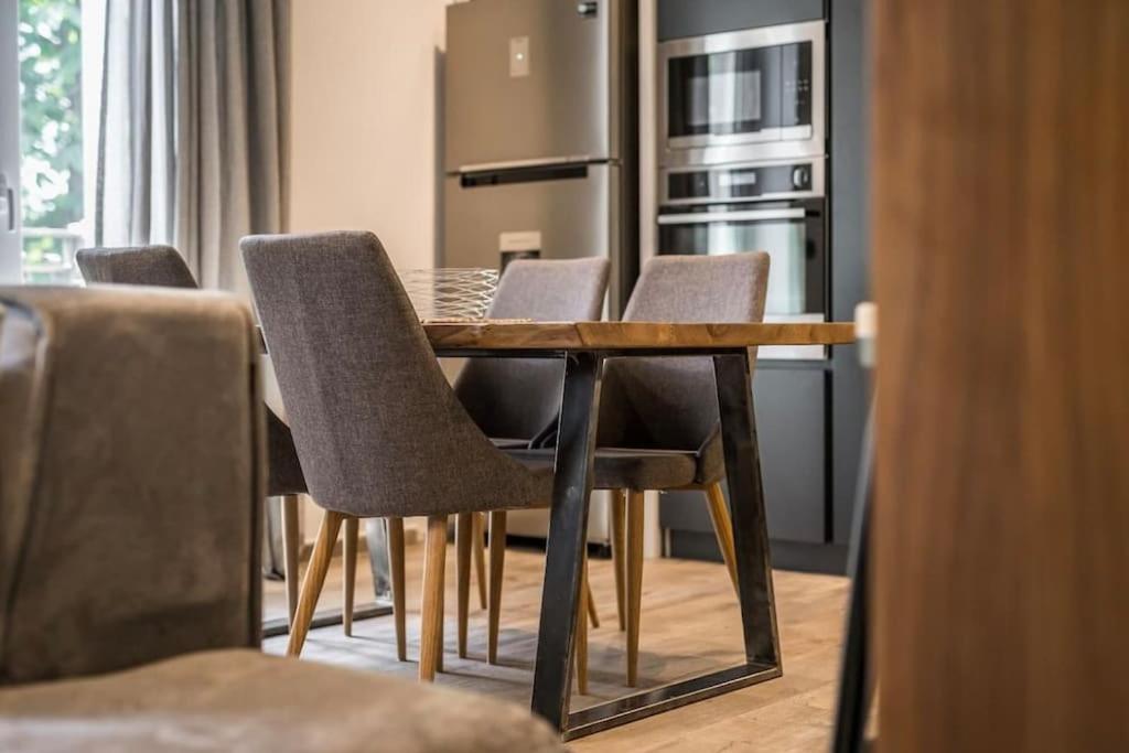 Blloku Deluxe 1BR/AP