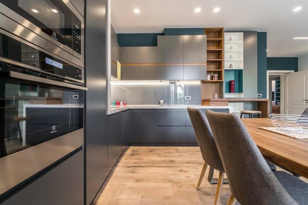 Blloku Deluxe 1BR/AP